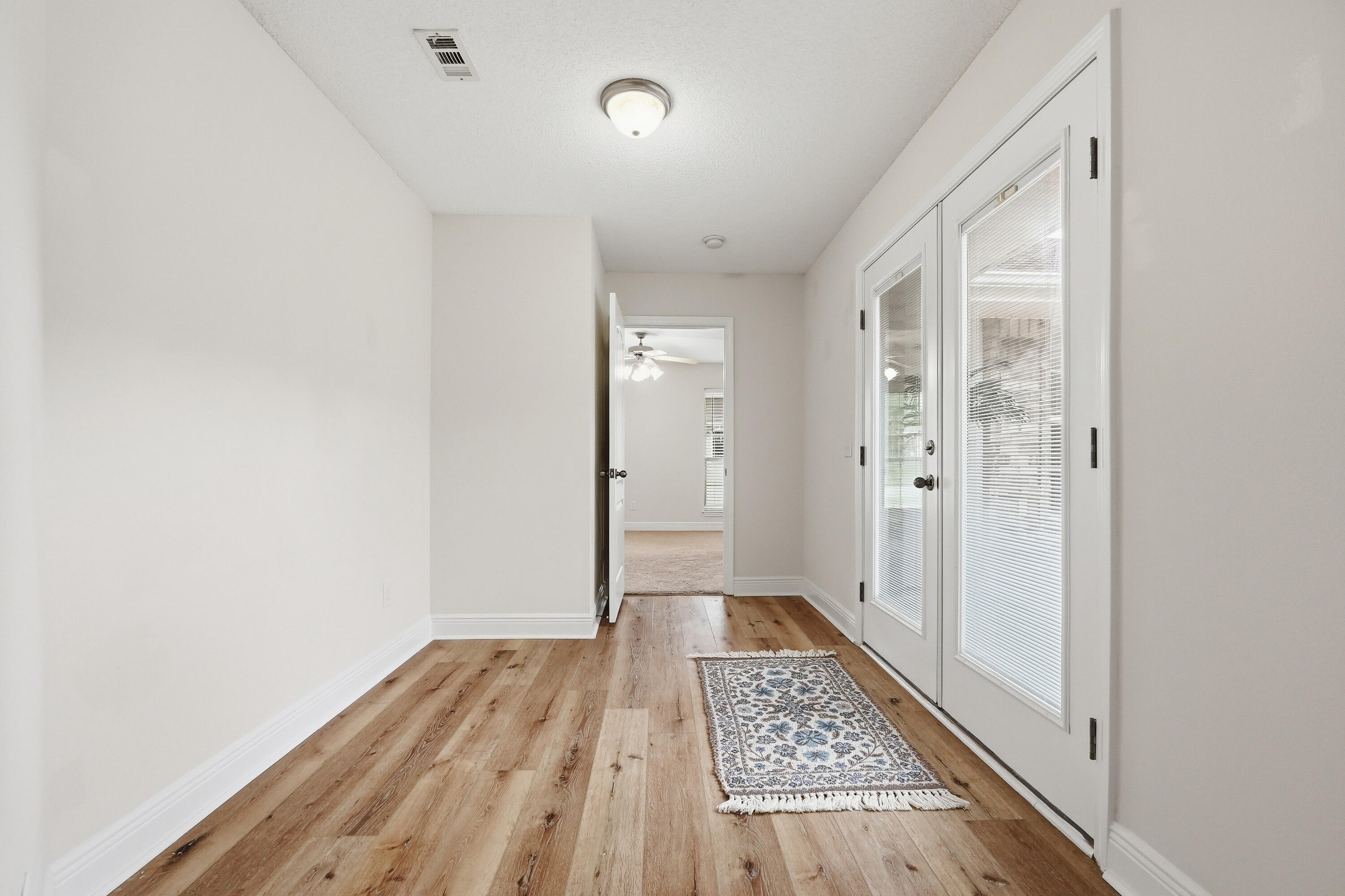 LEE FARM PH I - Residential