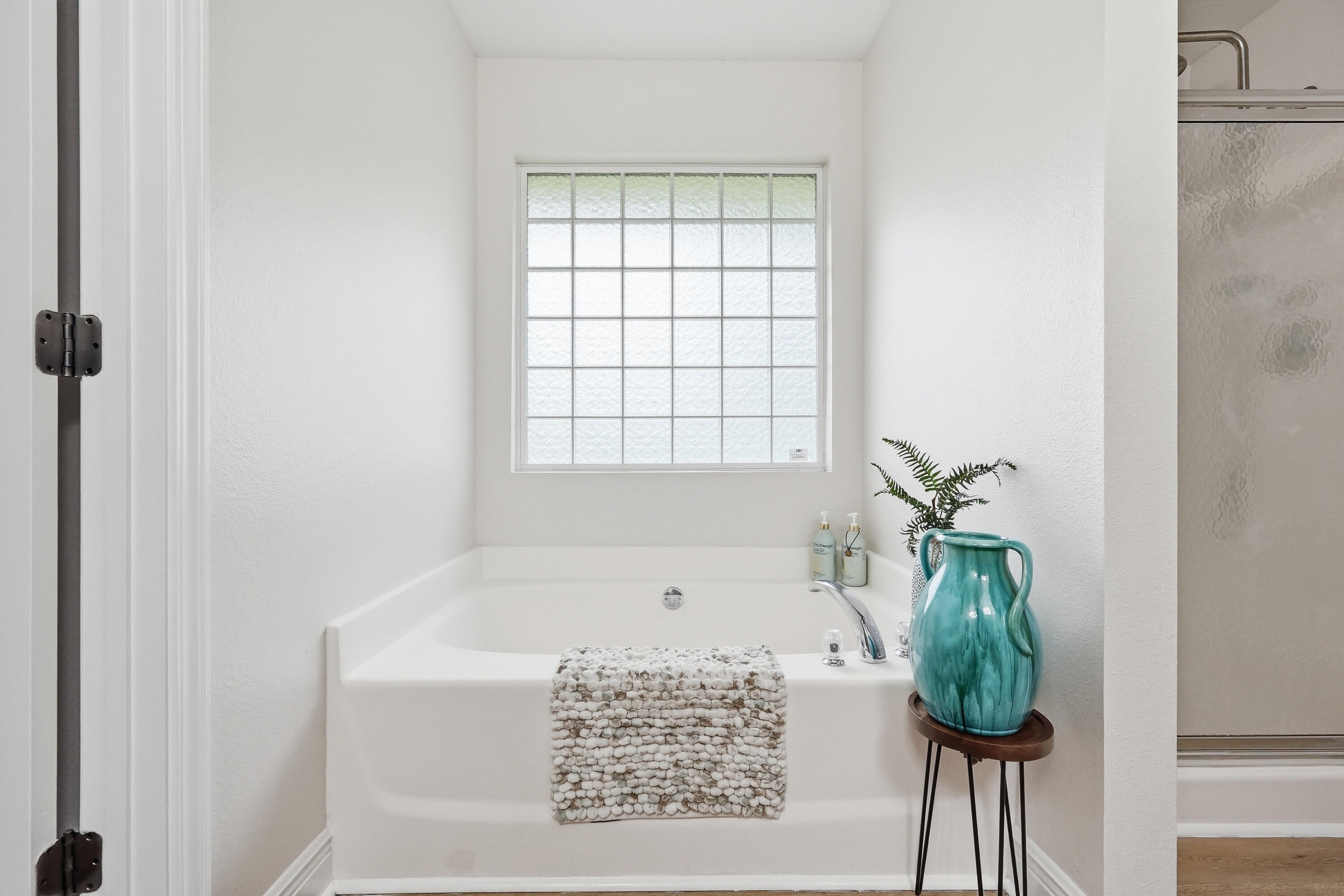 LEE FARM PH I - Residential