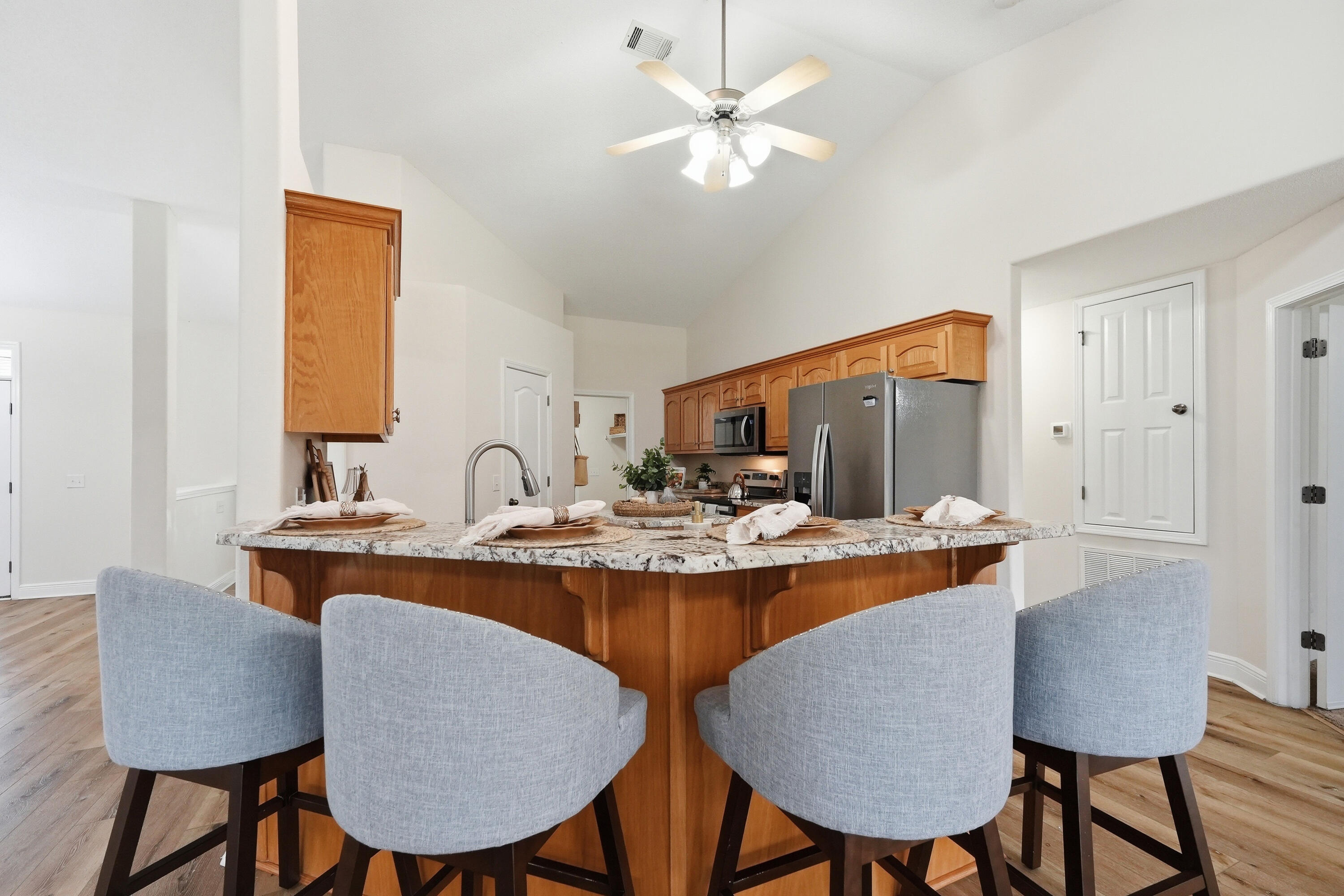 LEE FARM PH I - Residential