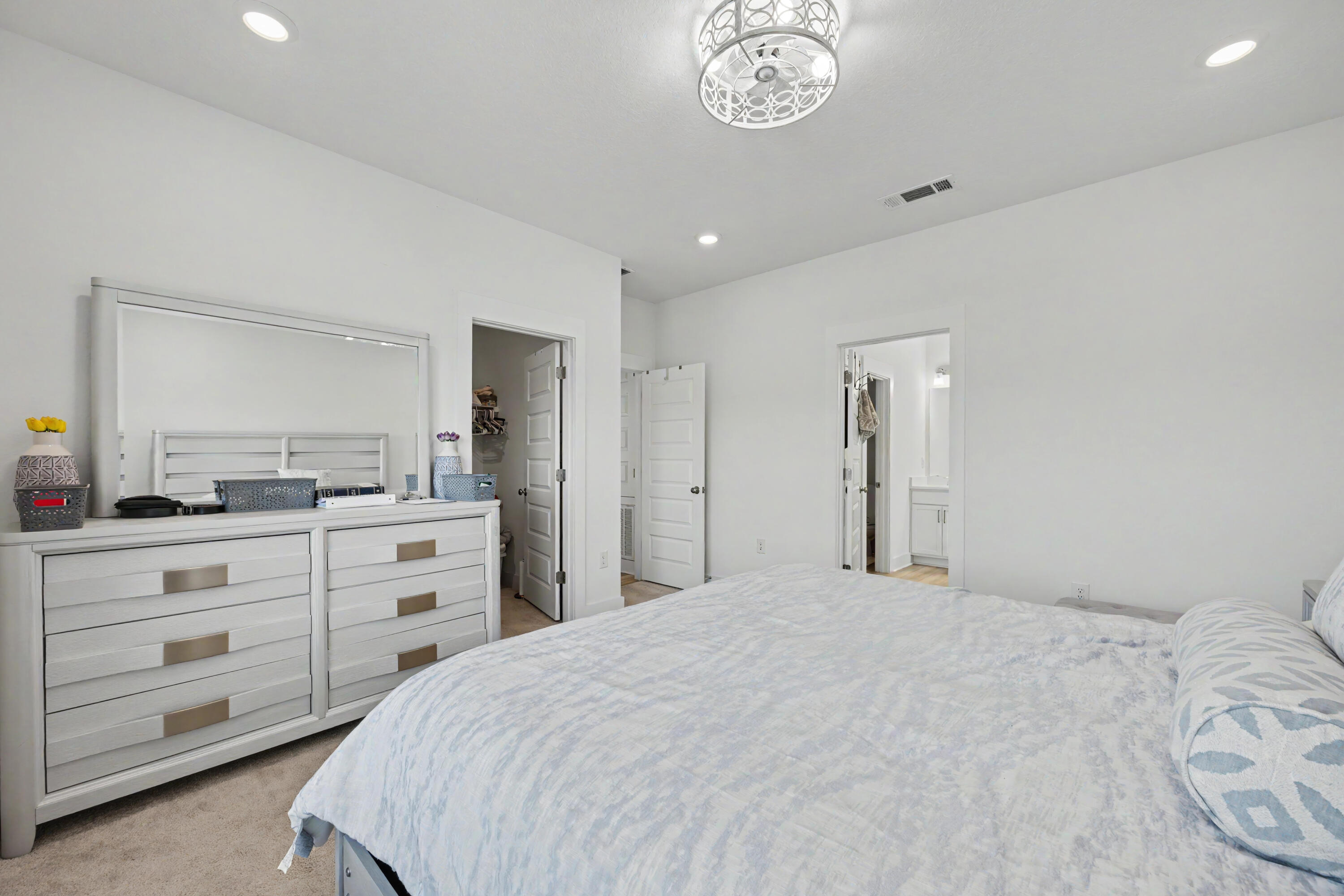 MAGNOLIA CREEK PHASE 1 - Residential