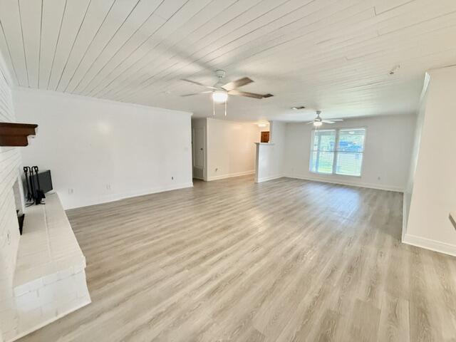 DONCASTER WOODS - Residential Lease