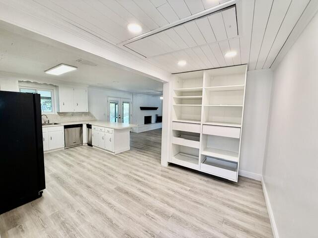 DONCASTER WOODS - Residential Lease