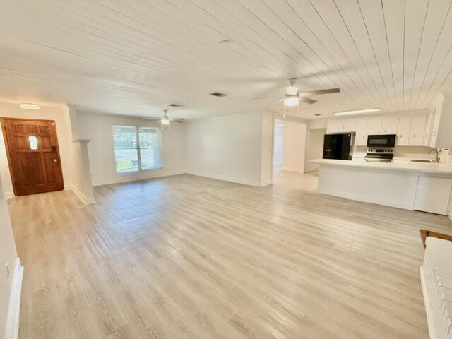 DONCASTER WOODS - Residential Lease