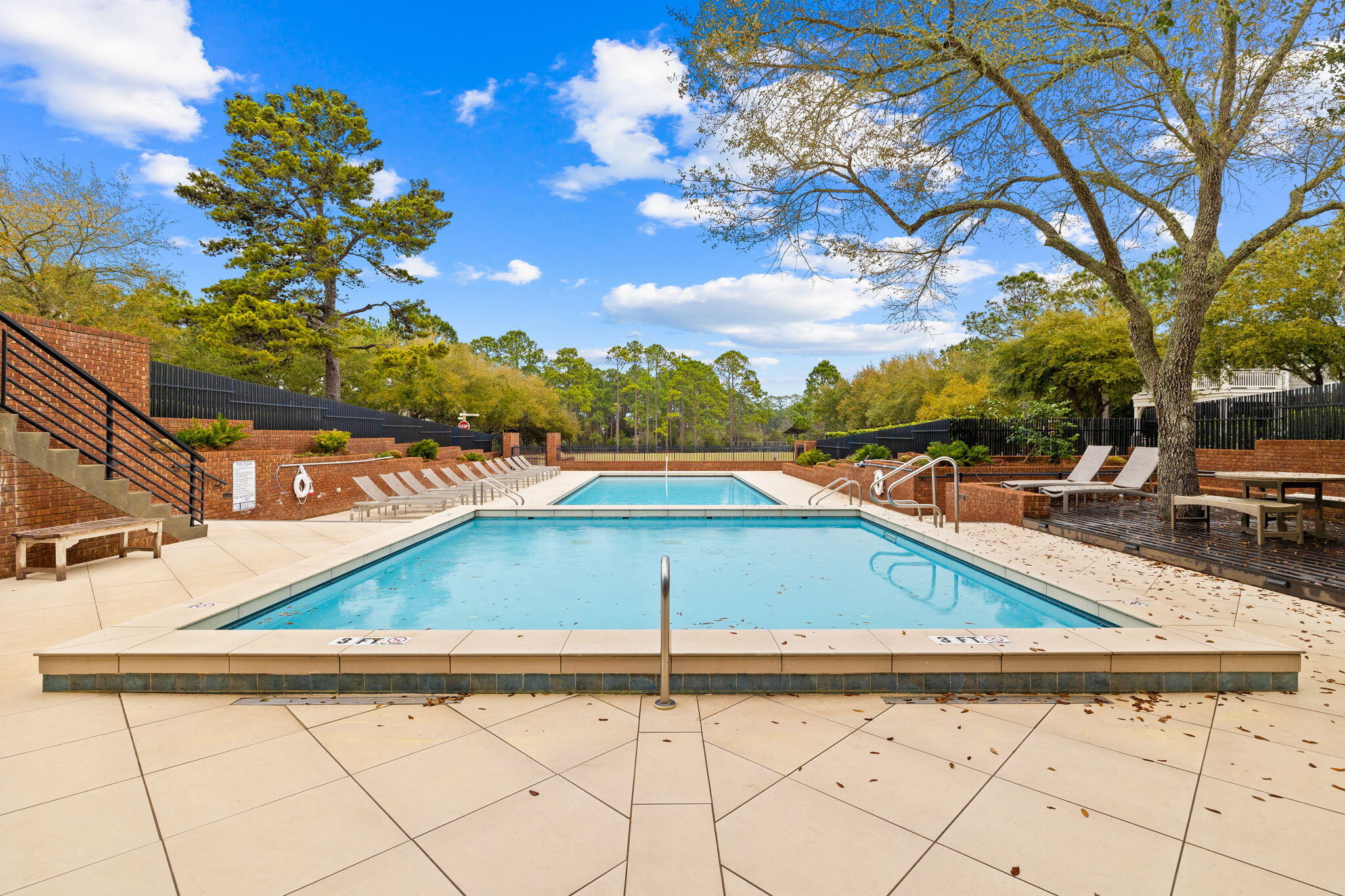 Forest Lakes - Residential