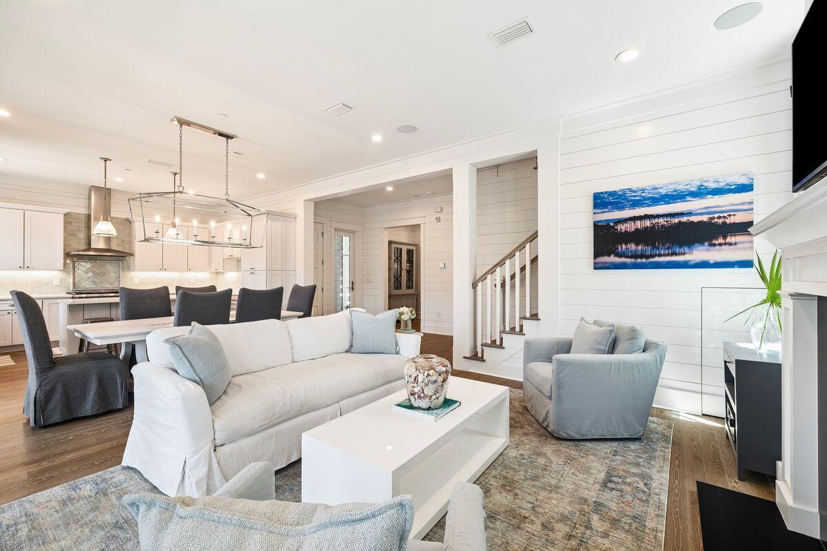 Forest Lakes - Residential
