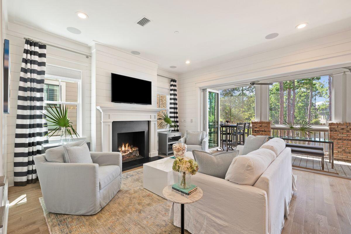 Forest Lakes - Residential