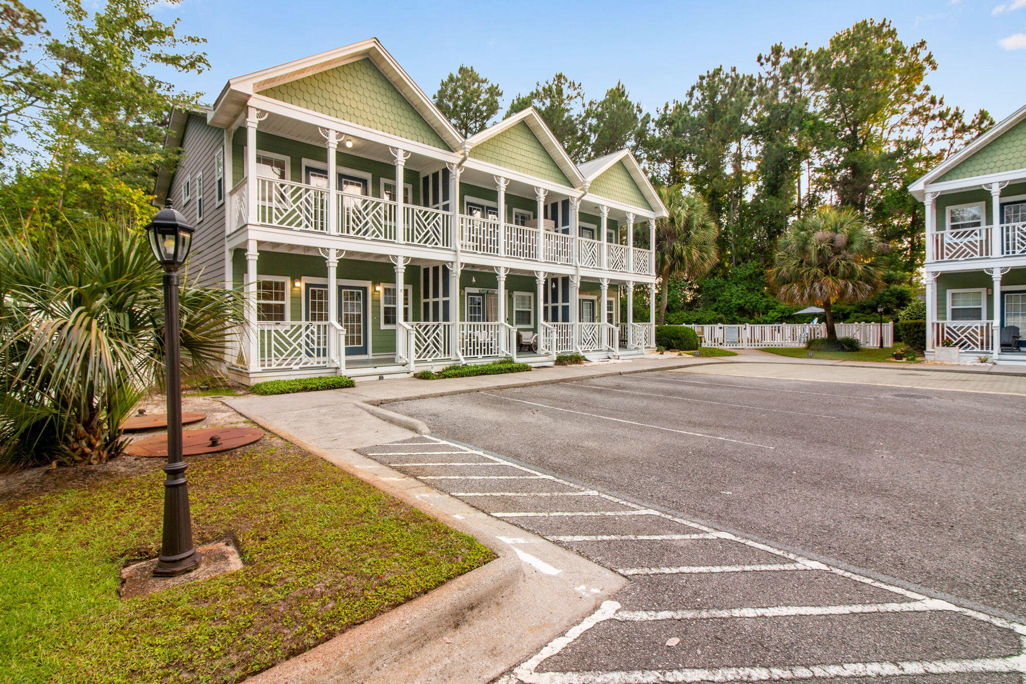SANDAL BEACH - Residential Lease