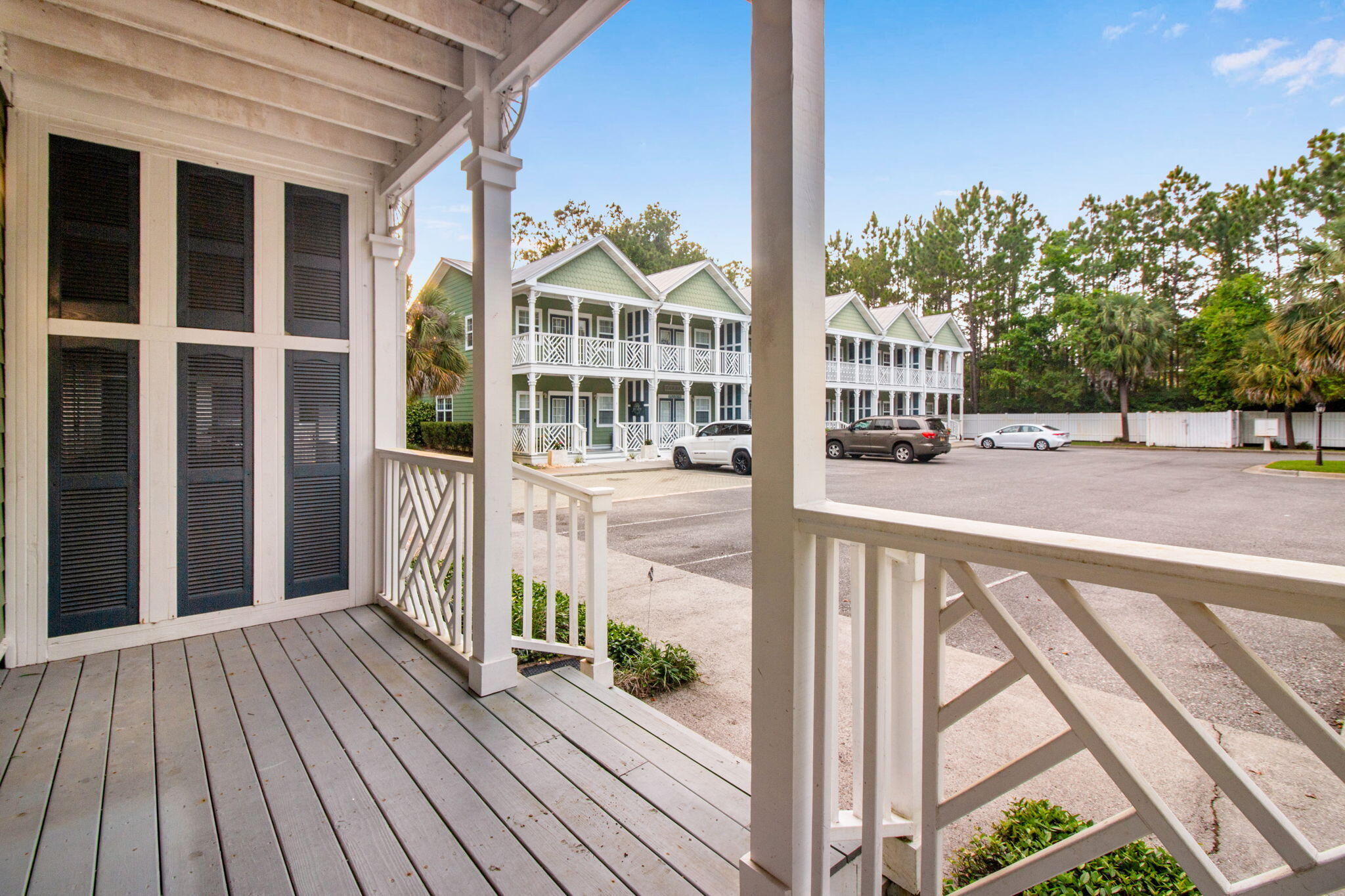 SANDAL BEACH - Residential Lease