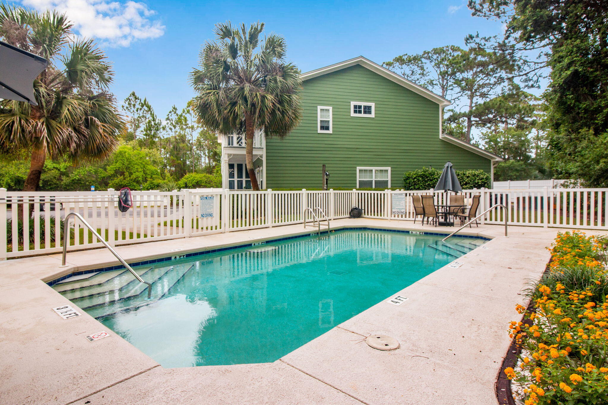 SANDAL BEACH - Residential Lease