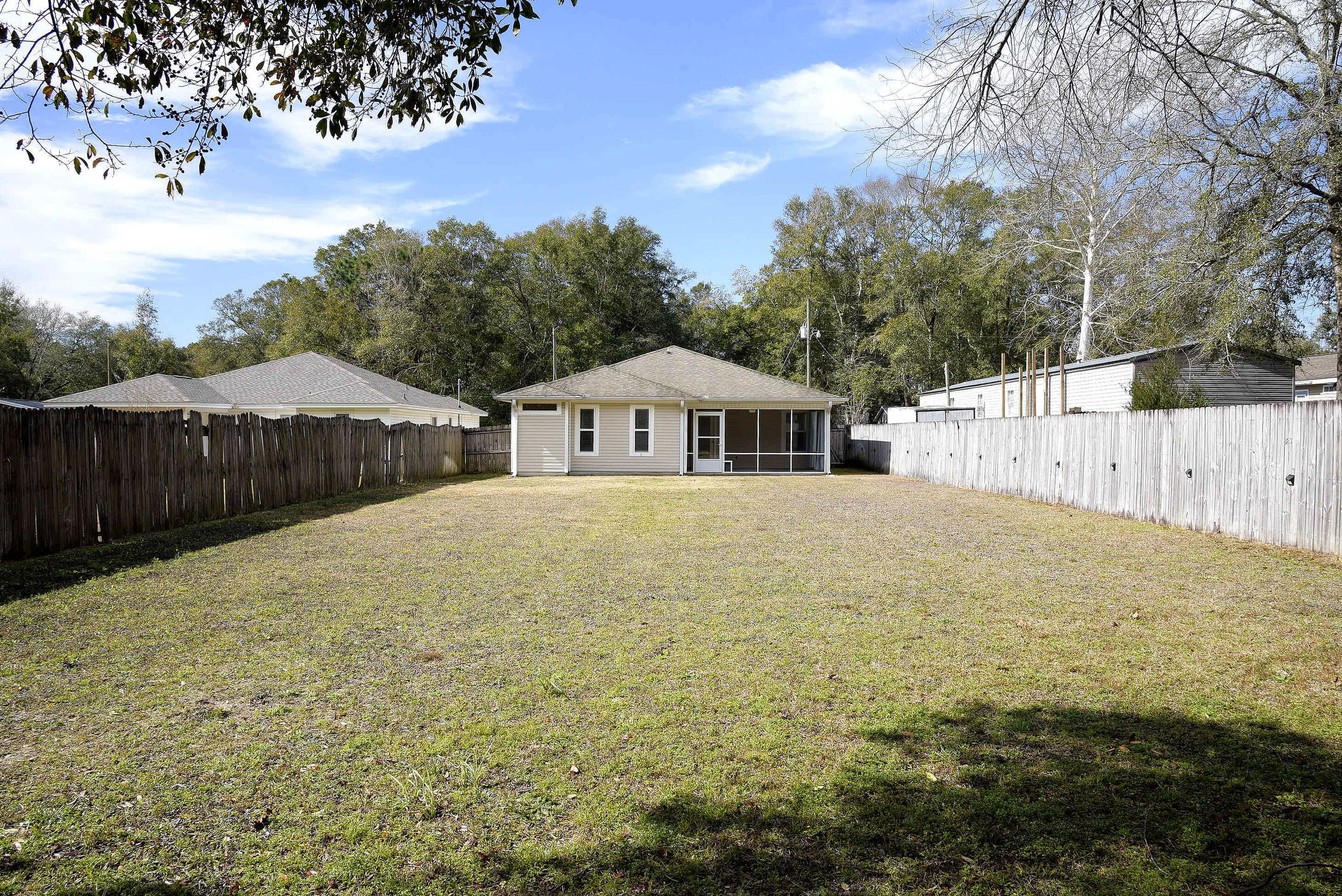 ROSEMONT S/D - Residential Lease