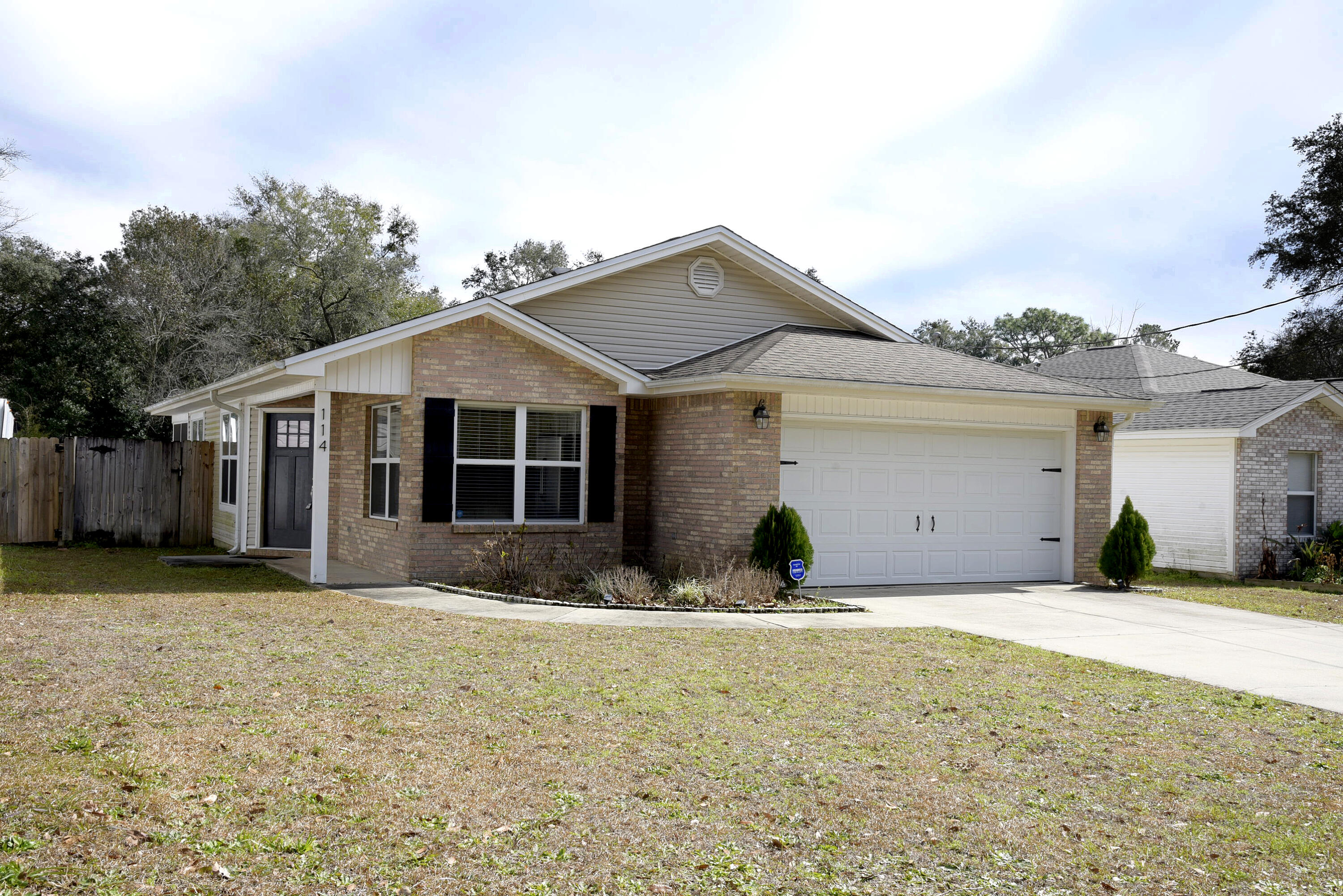 ROSEMONT S/D - Residential Lease