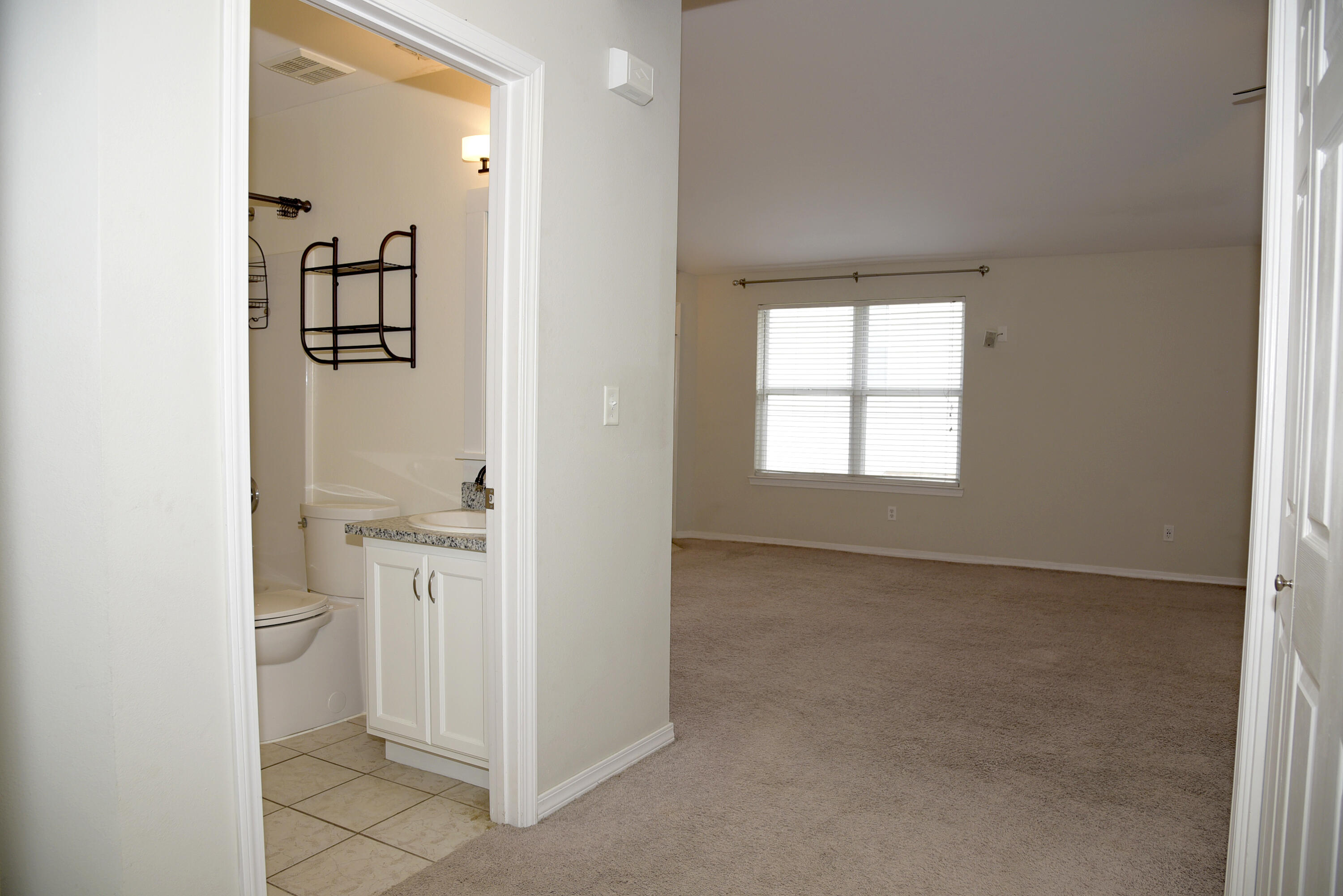 ROSEMONT S/D - Residential Lease