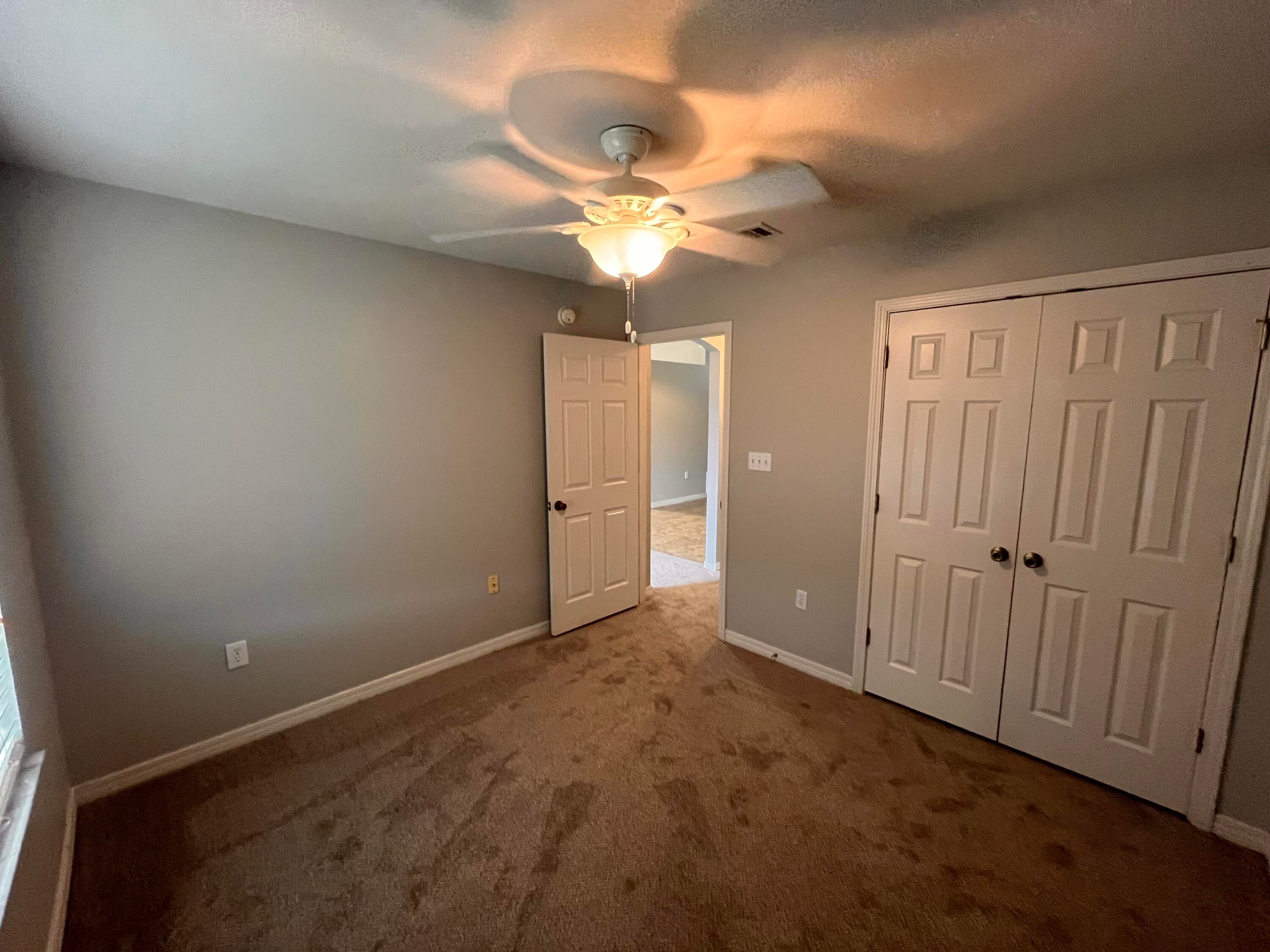 RIDGE CREST PH II - Residential Lease