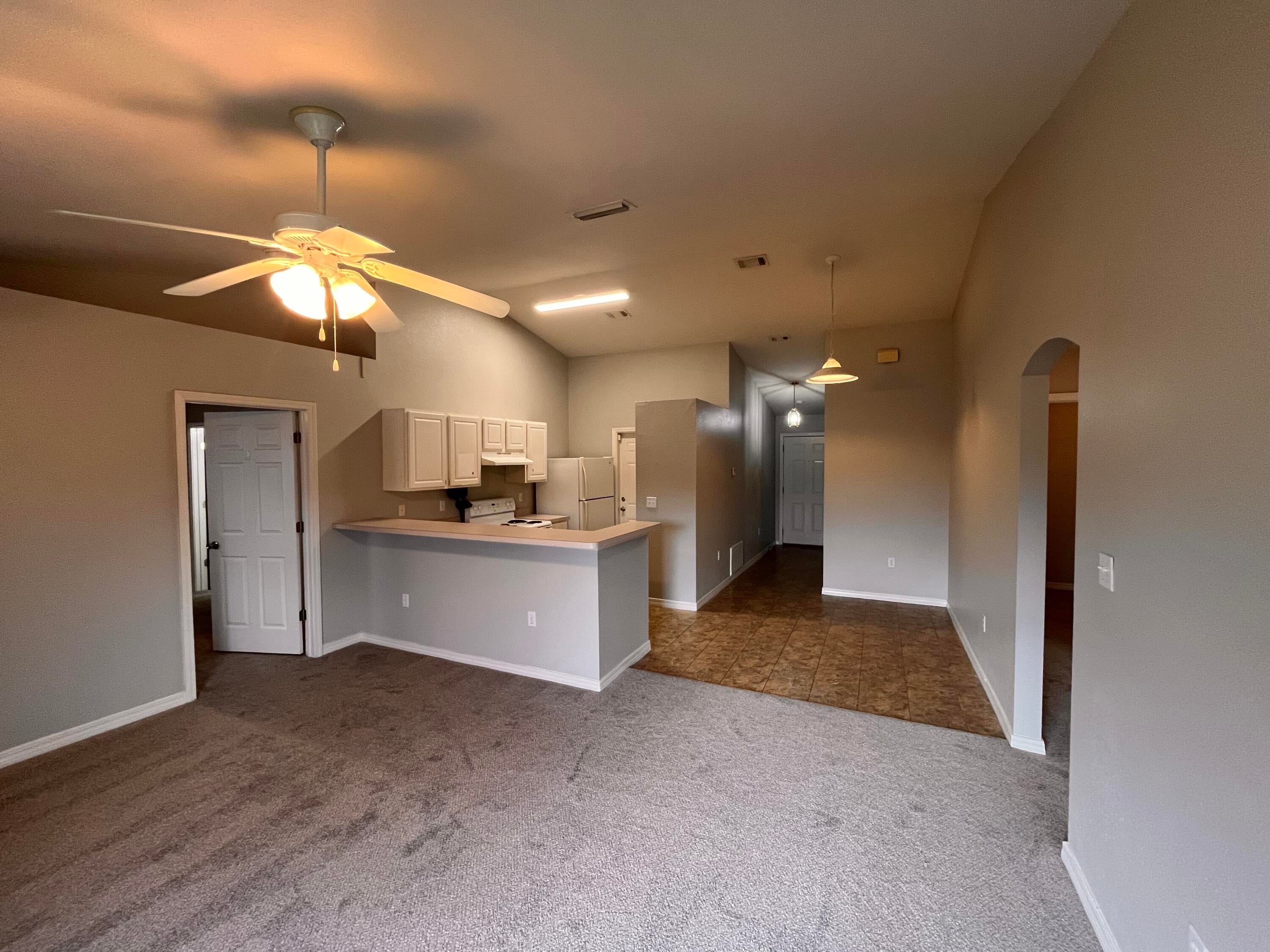 RIDGE CREST PH II - Residential Lease