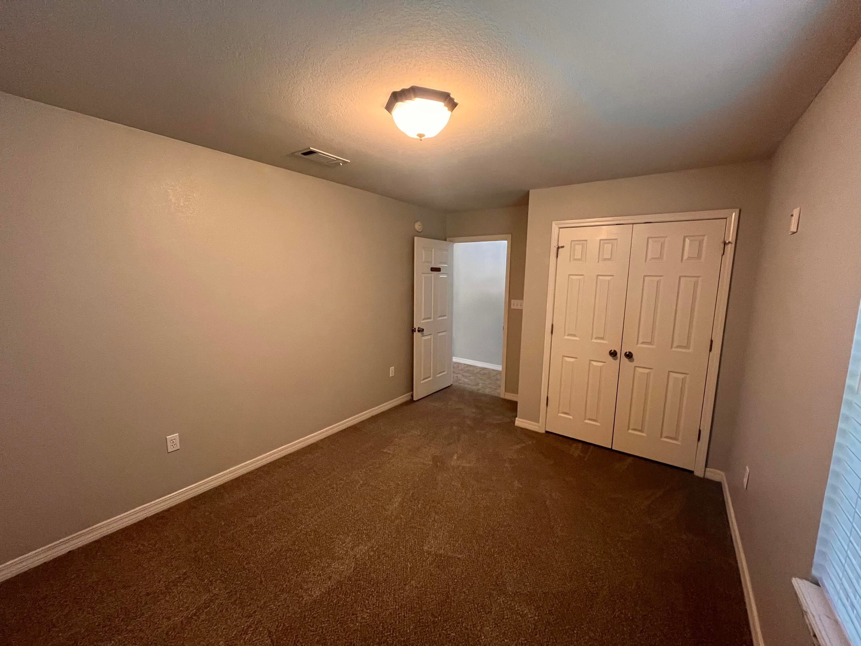 RIDGE CREST PH II - Residential Lease