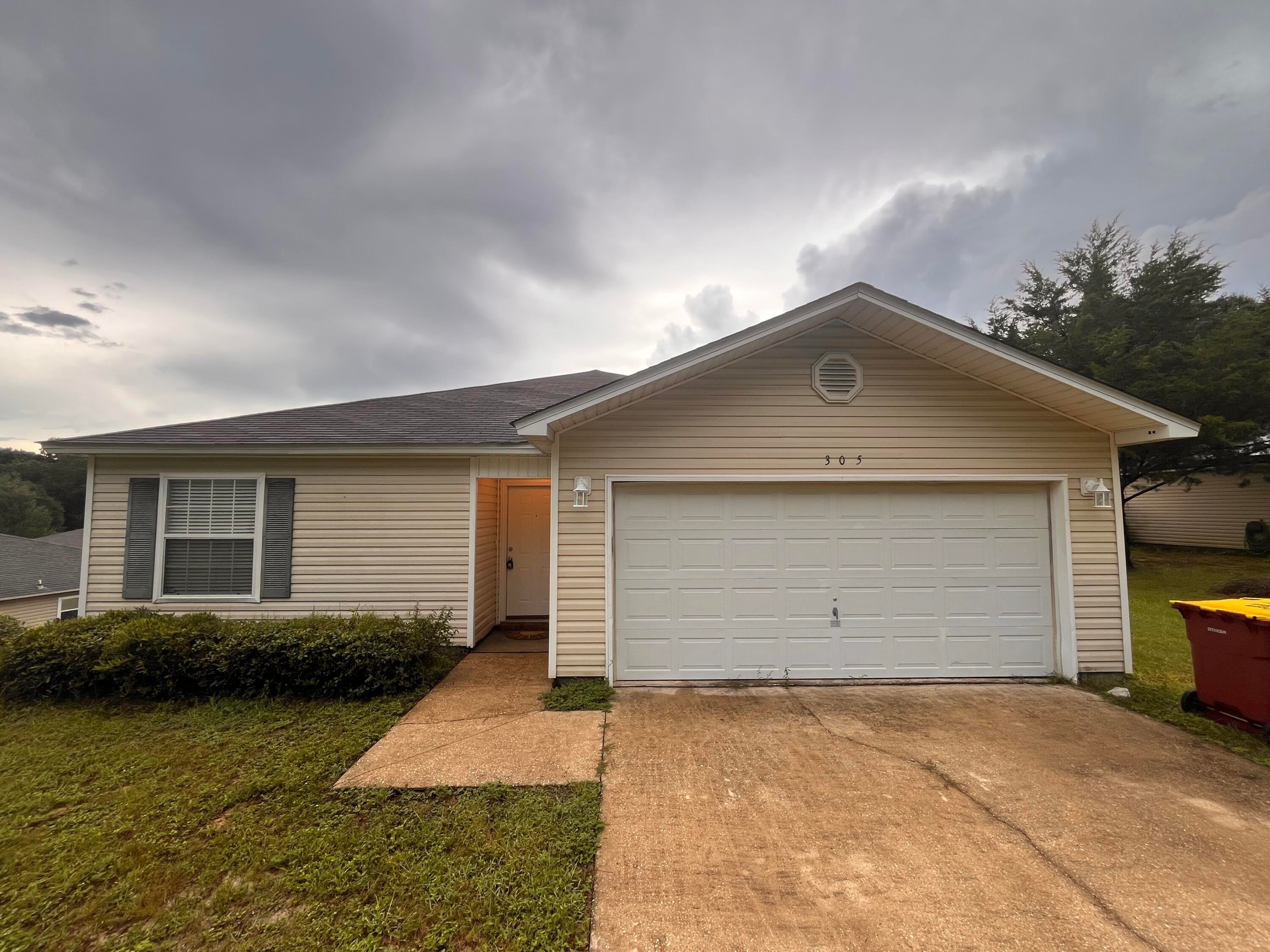 RIDGE CREST PH II - Residential Lease
