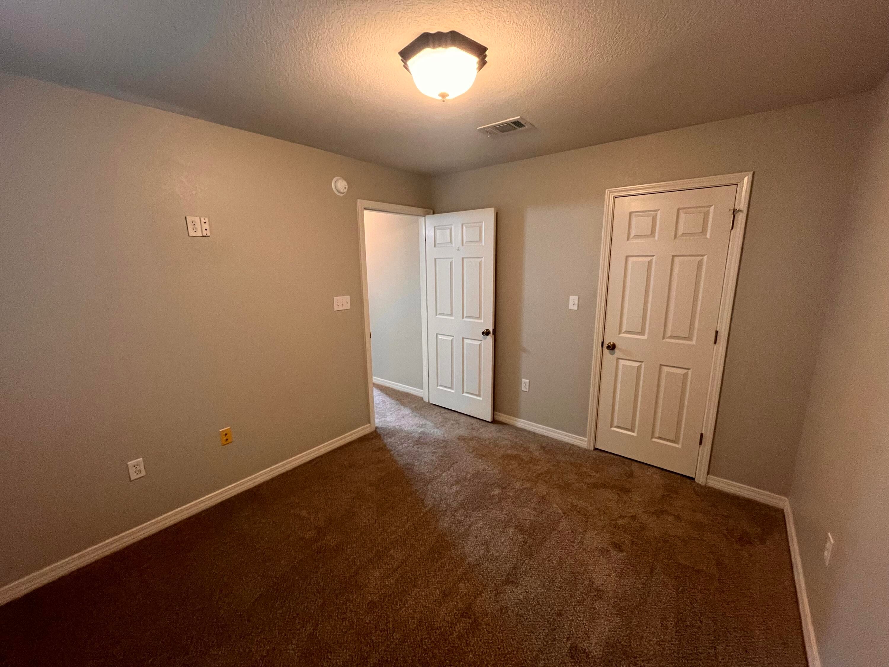 RIDGE CREST PH II - Residential Lease