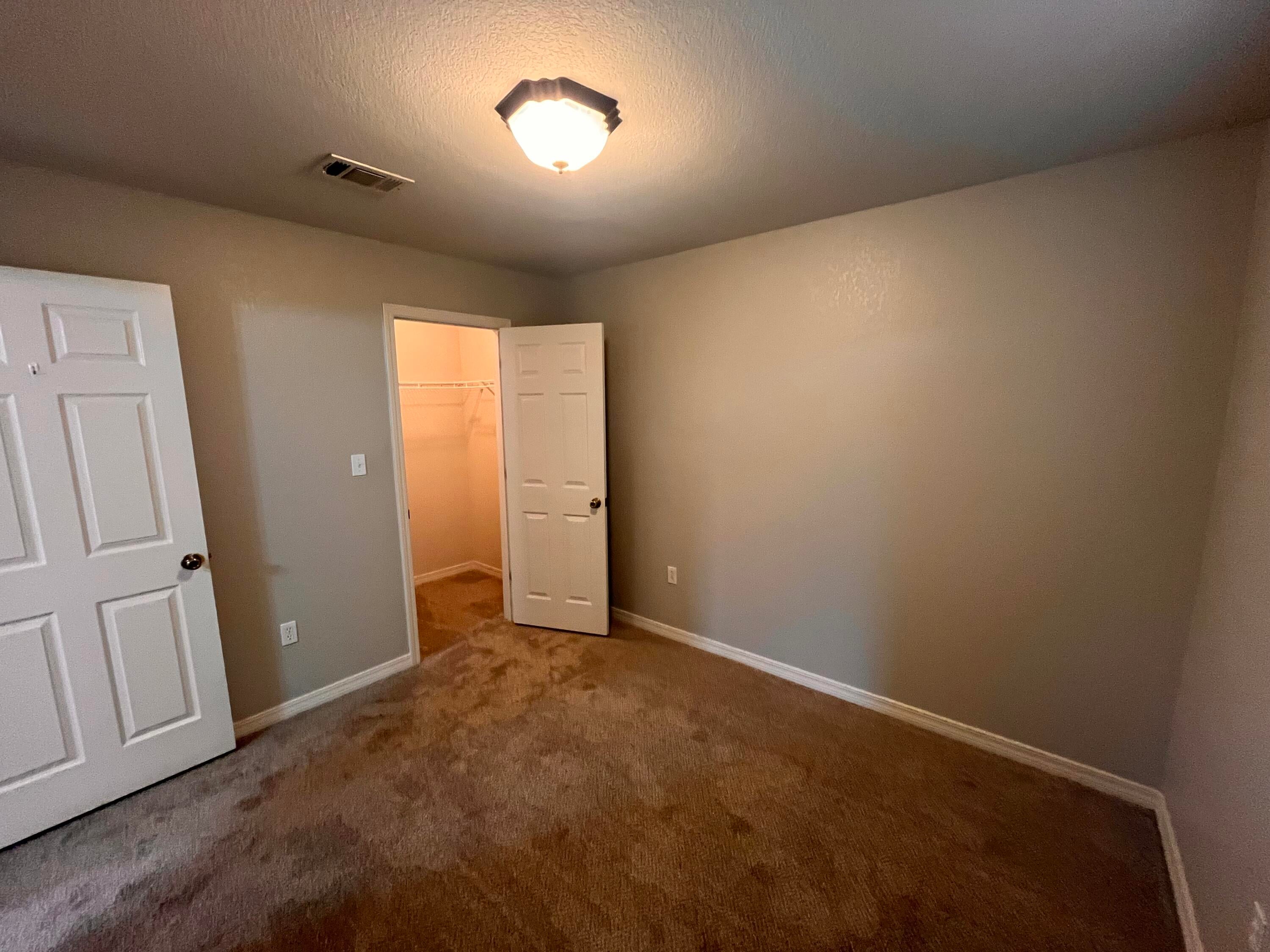 RIDGE CREST PH II - Residential Lease