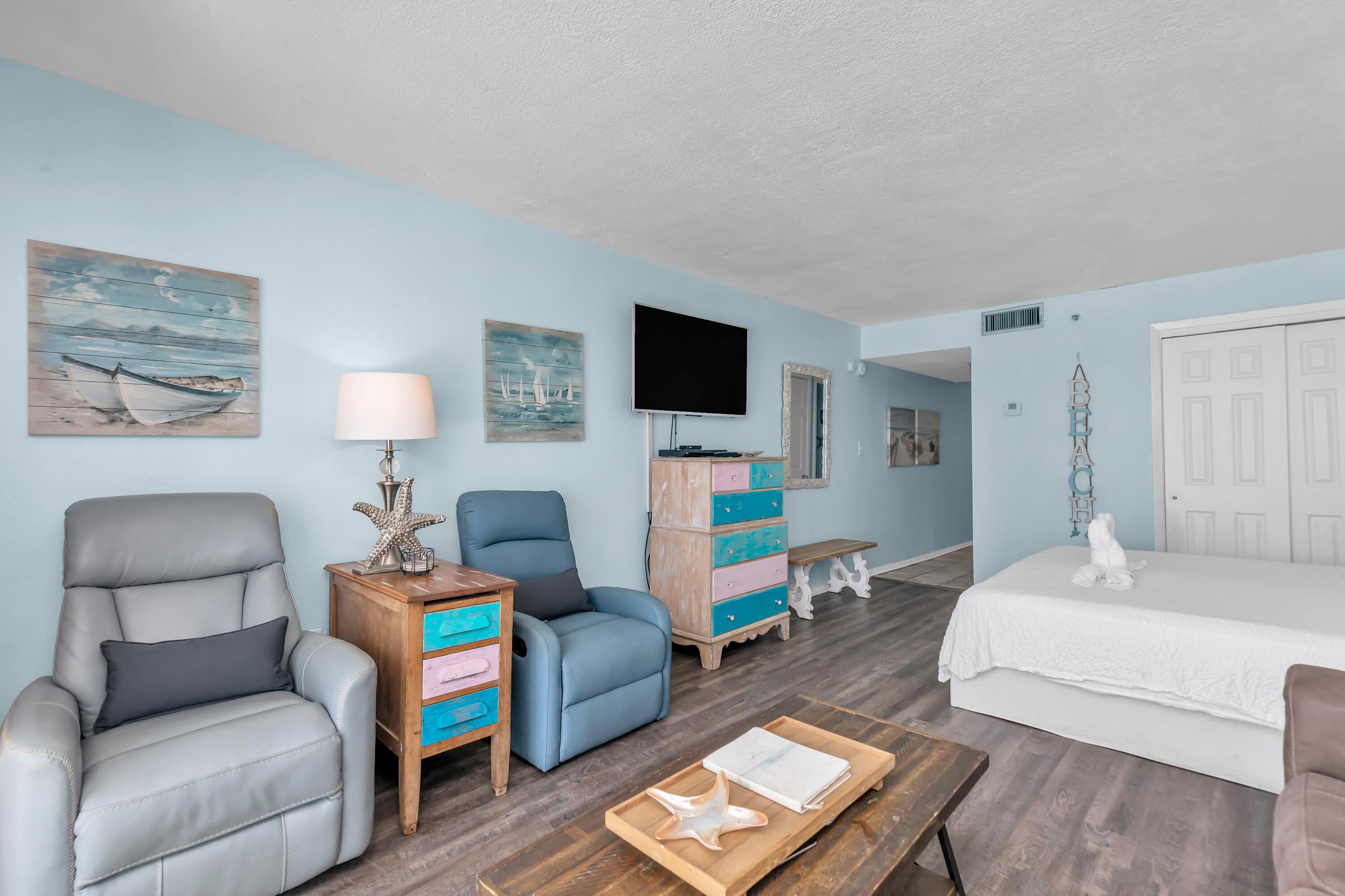 ISLANDER BEACH RESORT CONDO - Residential