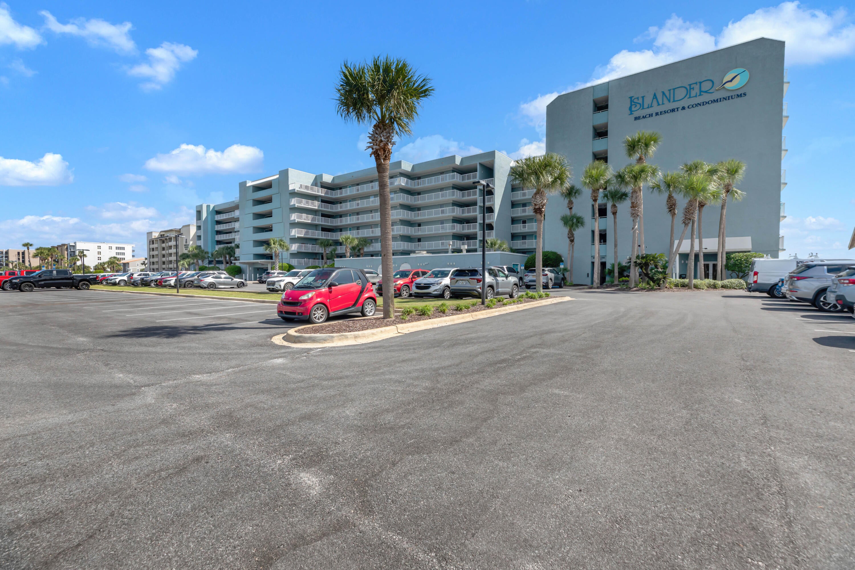 ISLANDER BEACH RESORT CONDO - Residential
