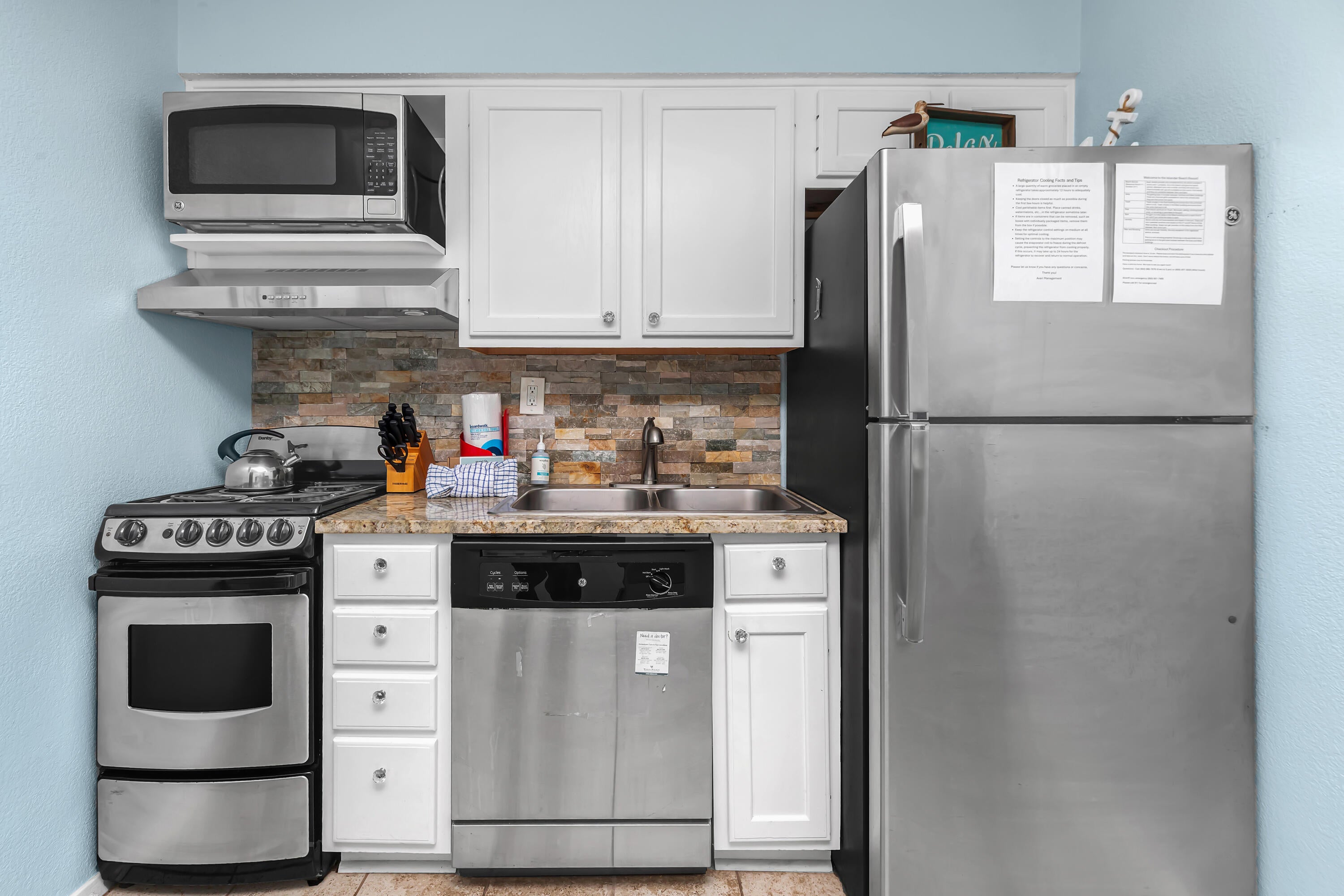 ISLANDER BEACH RESORT CONDO - Residential