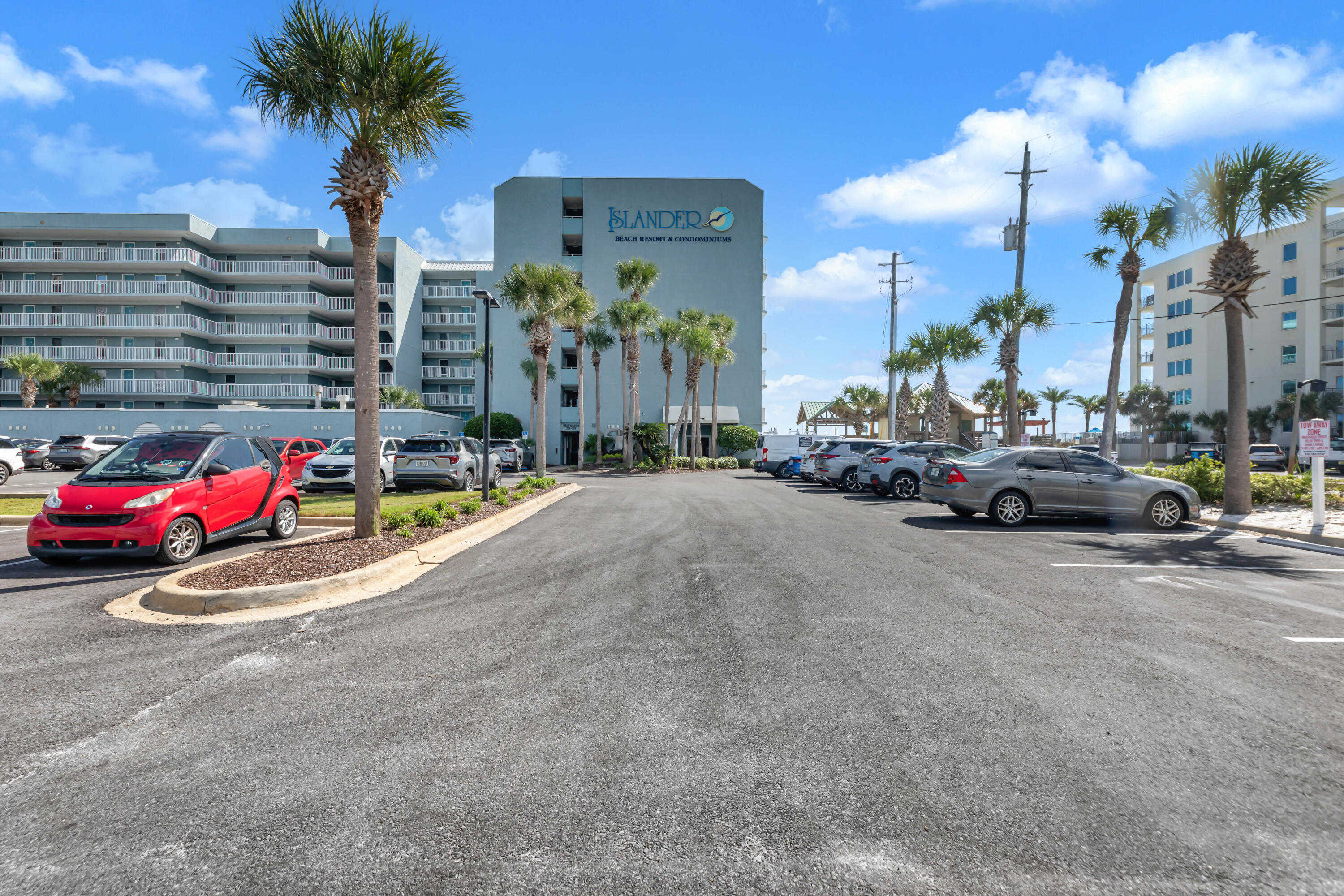ISLANDER BEACH RESORT CONDO - Residential