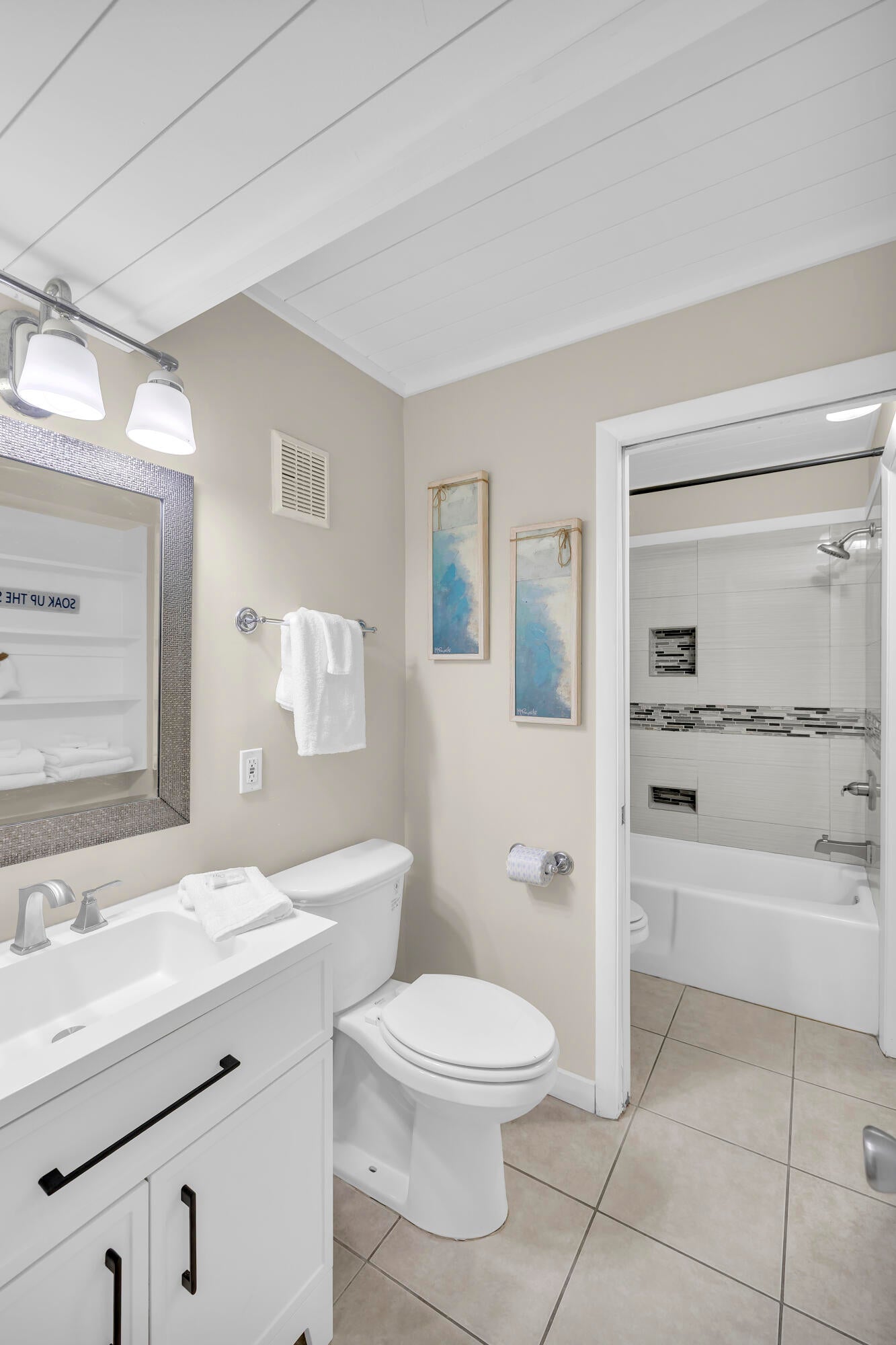 SUMMIT CONDOMINIUM, THE - Residential