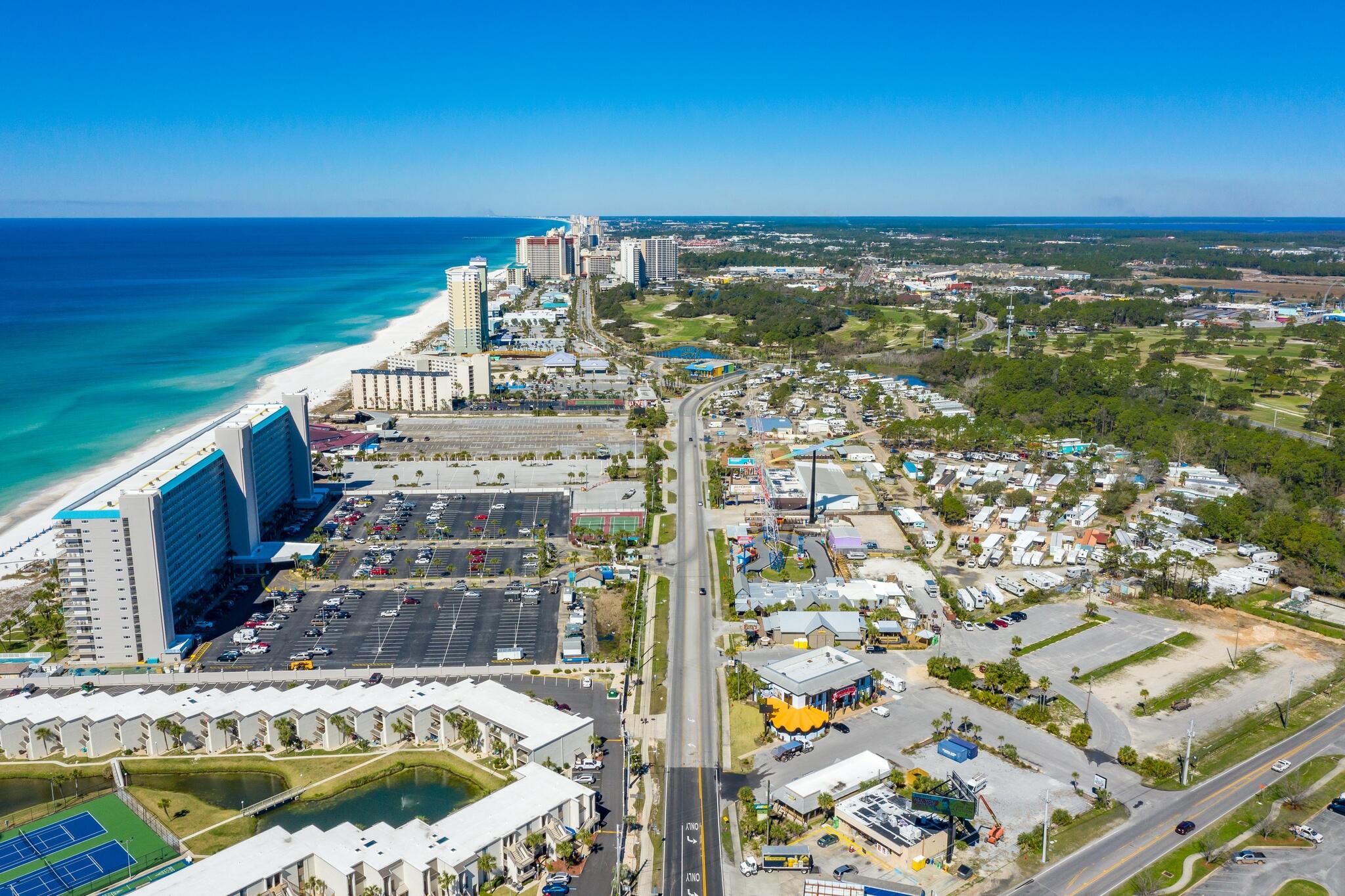 SUMMIT CONDOMINIUM, THE - Residential