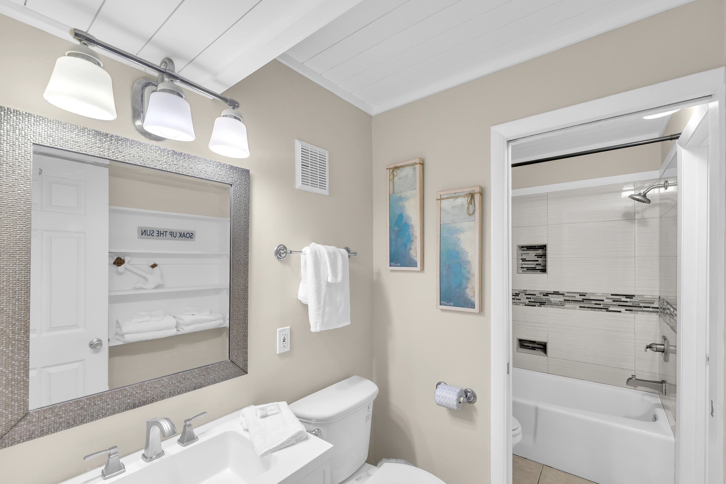 SUMMIT CONDOMINIUM, THE - Residential