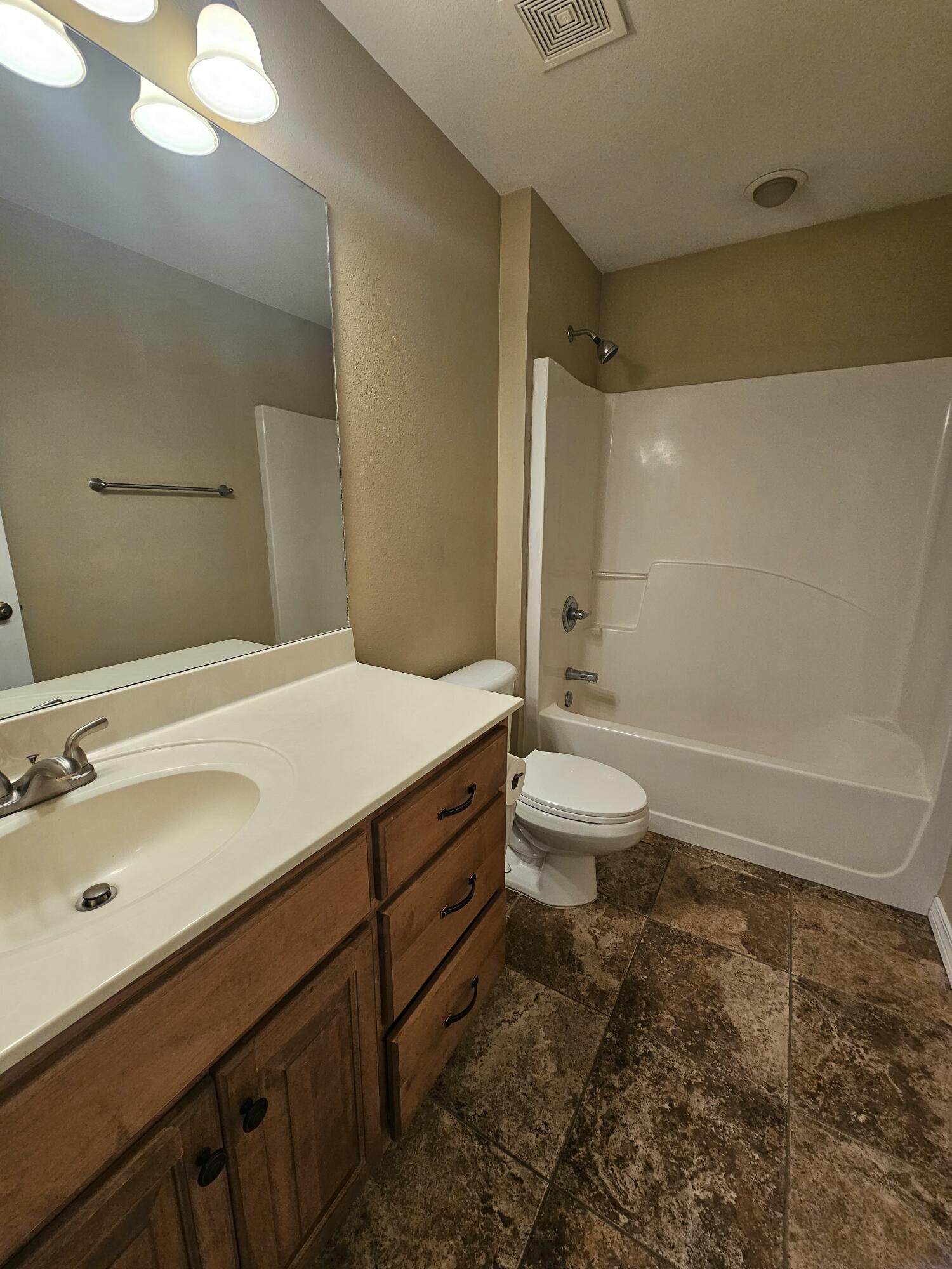 MAGNOLIA PLANTATION AT BLUEWATER BAY - Residential Lease