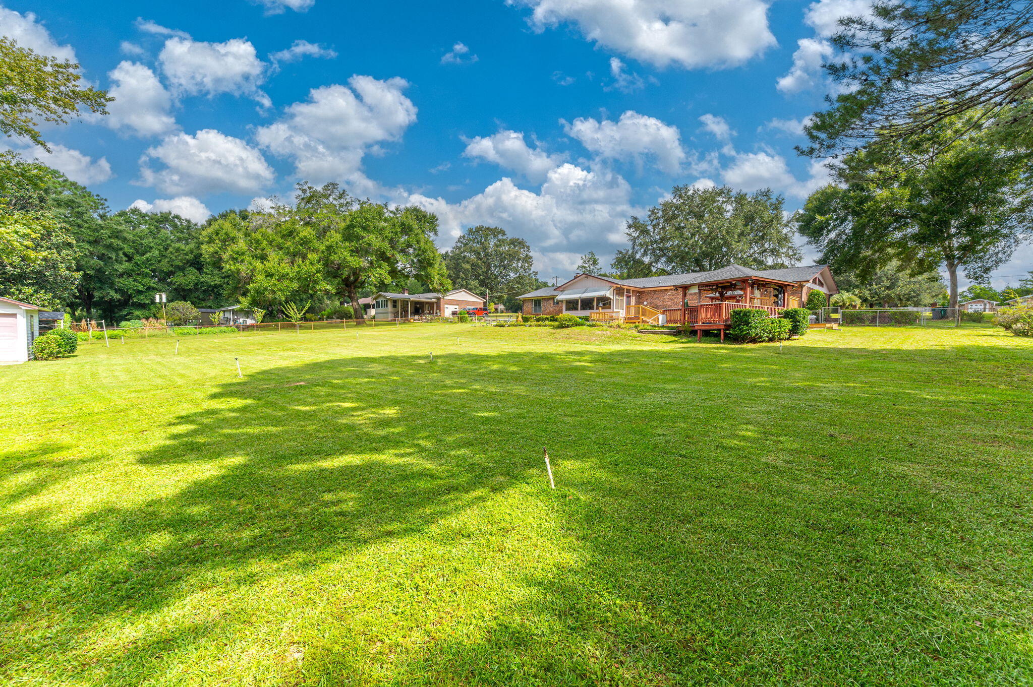 NO RECORDED SUBDIVISION - Residential