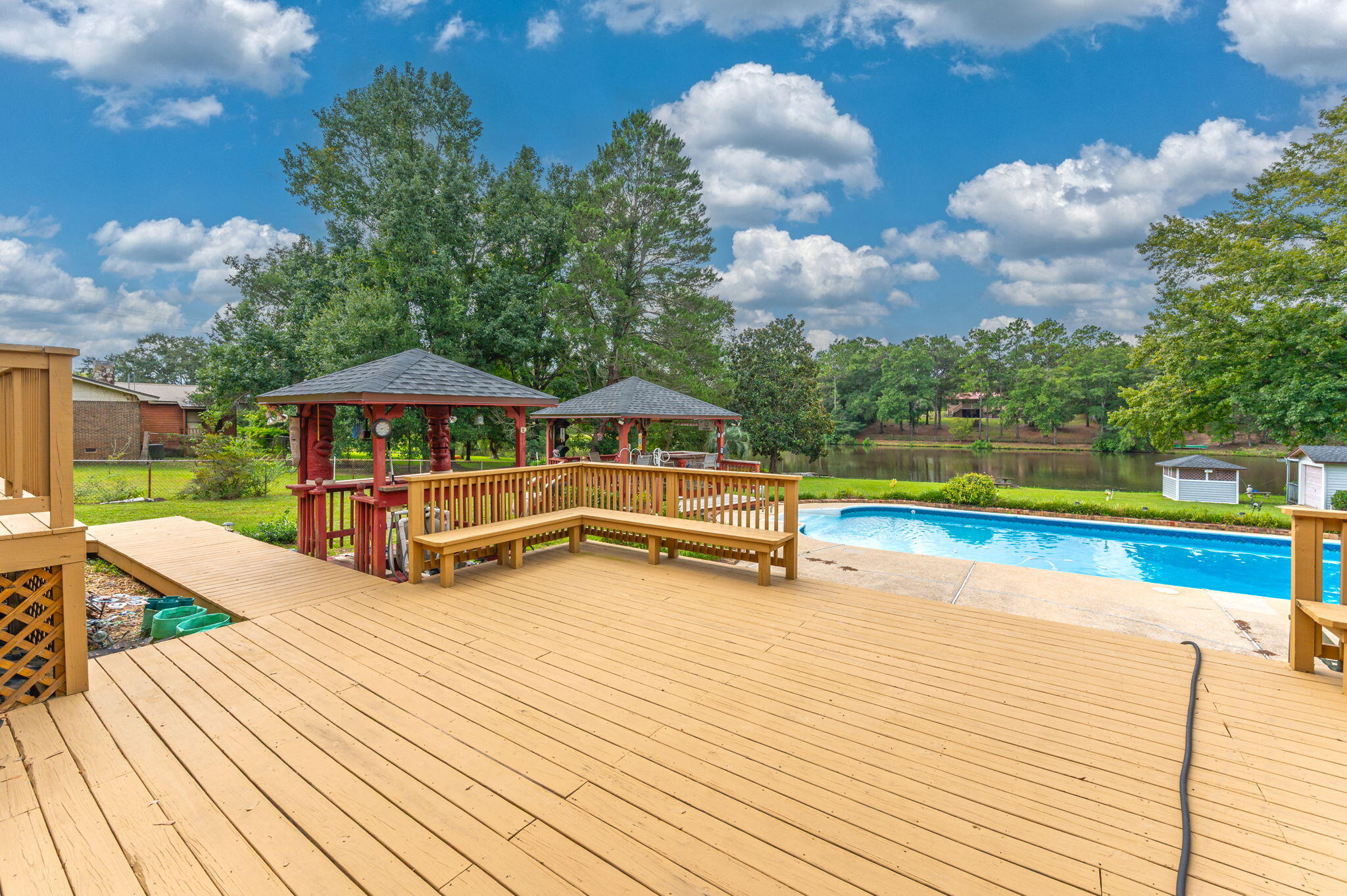 NO RECORDED SUBDIVISION - Residential