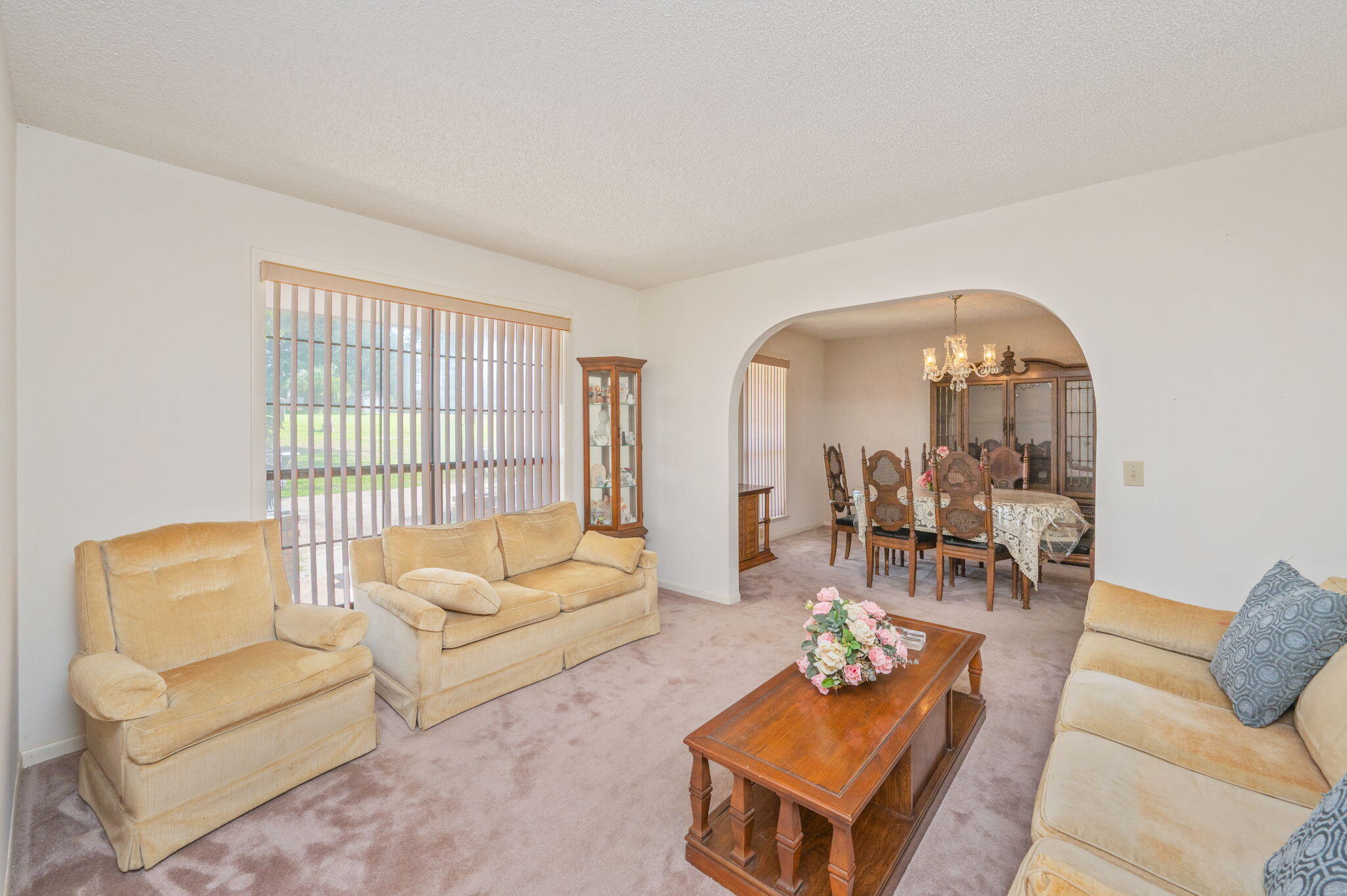 NO RECORDED SUBDIVISION - Residential