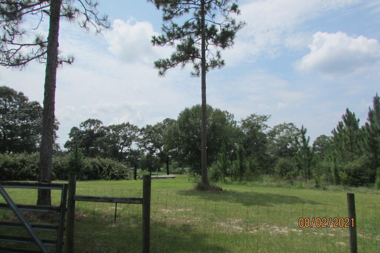 METES & BOUNDS - Residential Lease