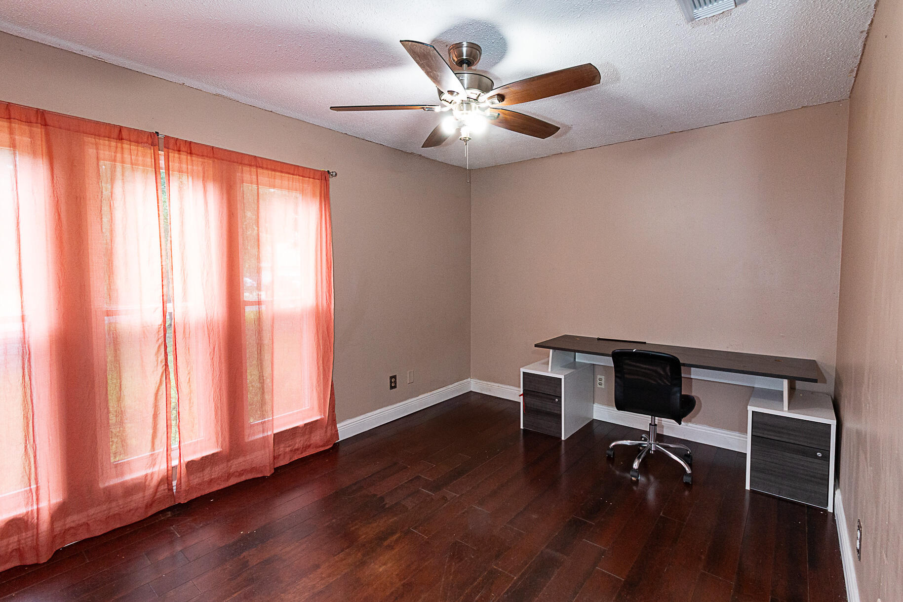 NAVARRE S/D 2ND ADDN - Residential