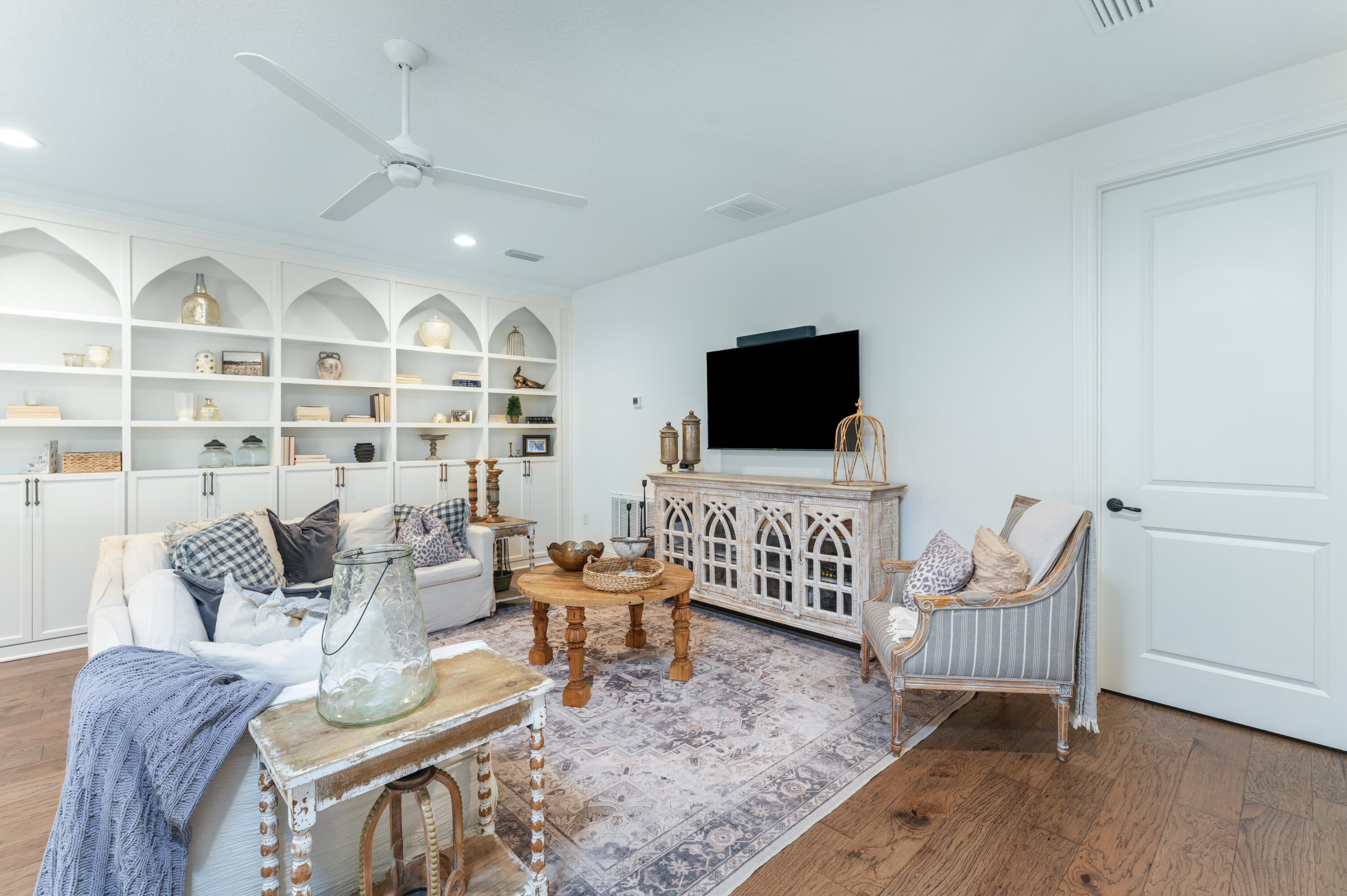 HAMMOCK BAY - Residential