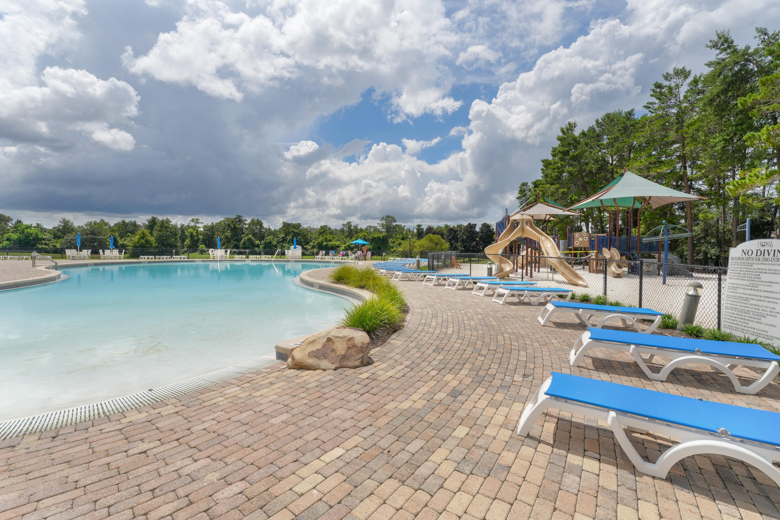 HAMMOCK BAY - Residential