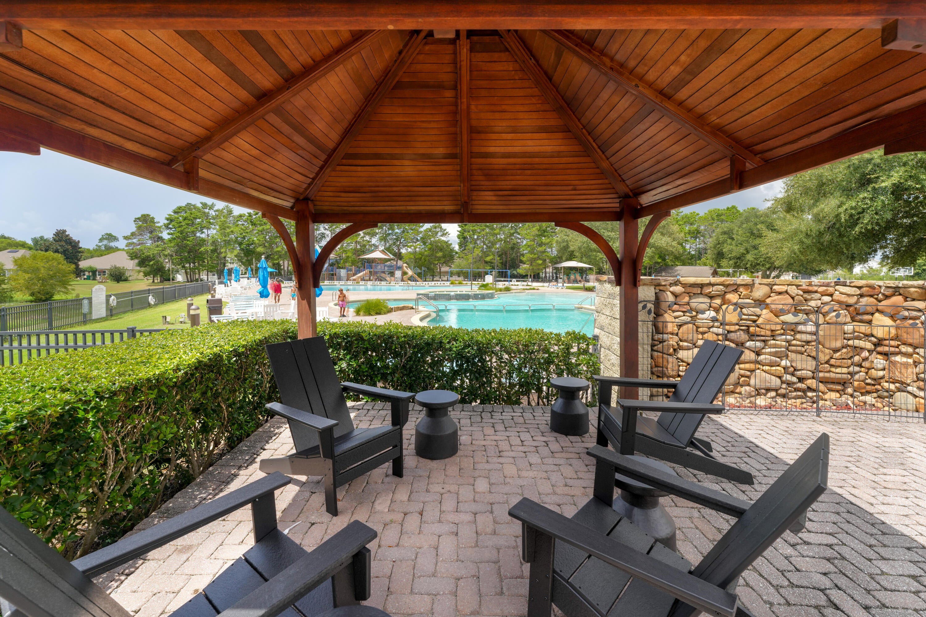 HAMMOCK BAY - Residential