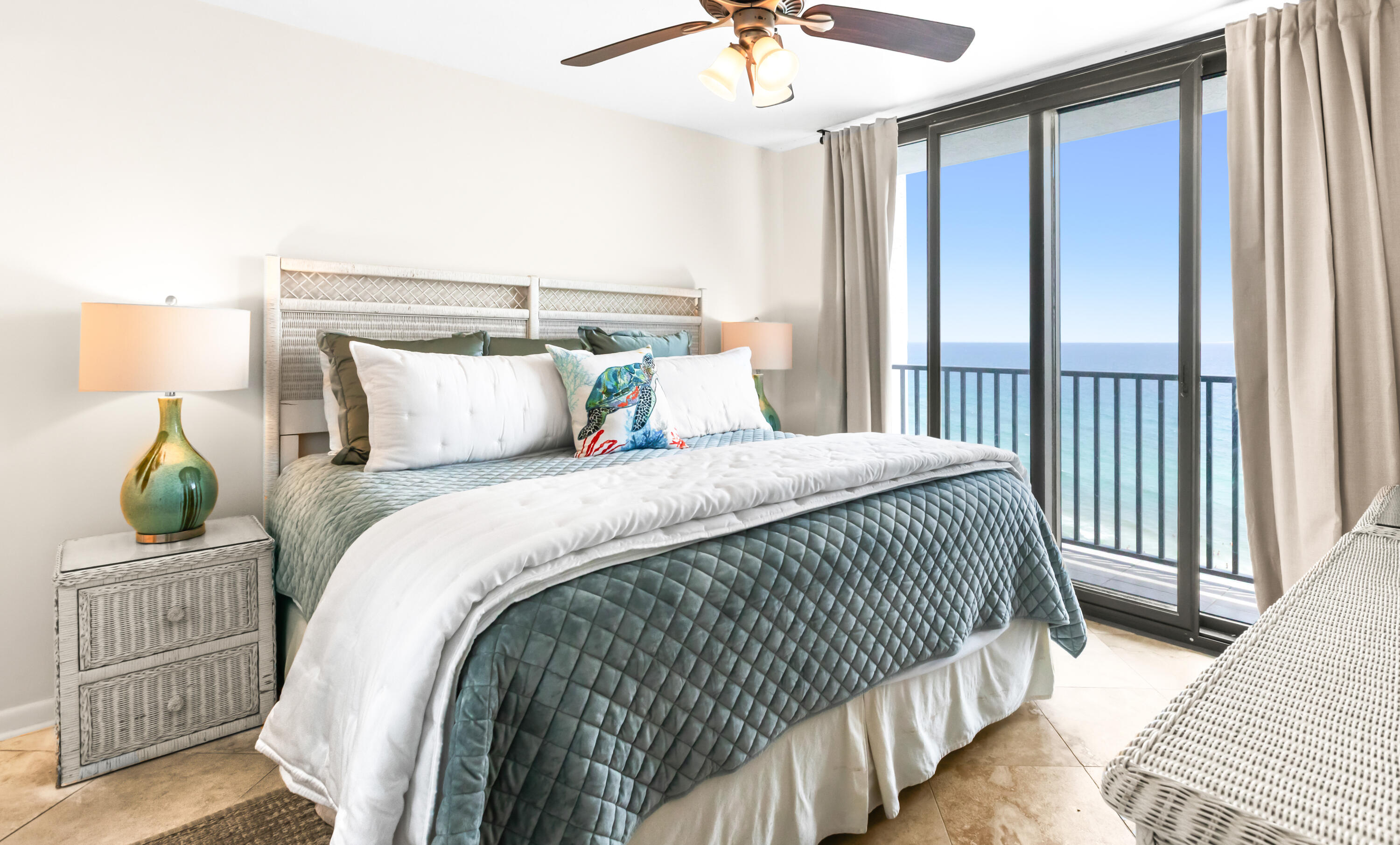 ONE SEAGROVE PLACE CONDOMINIUM - Residential