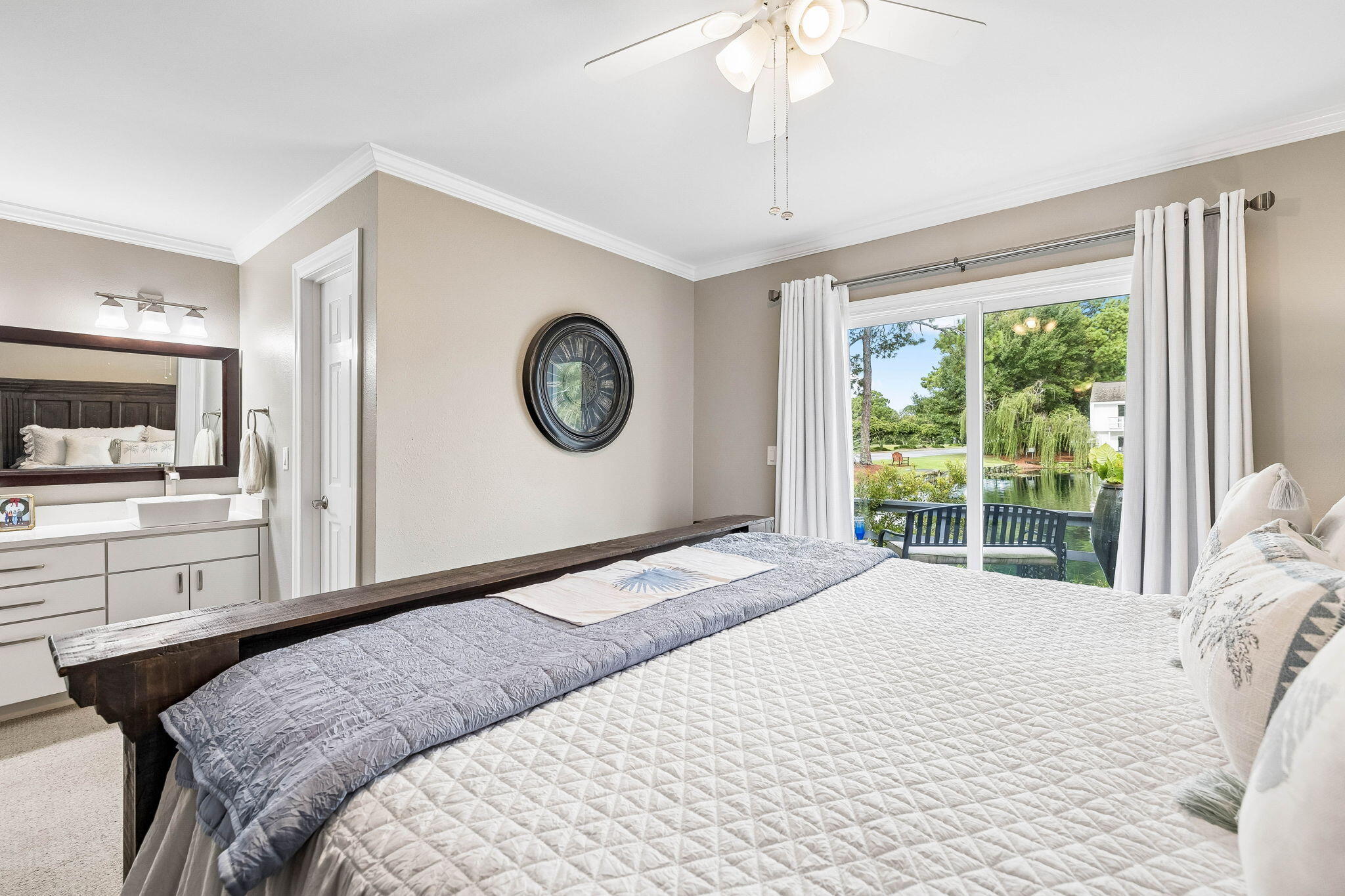 LINKSIDE VILLAGE UNIT 1 - Residential