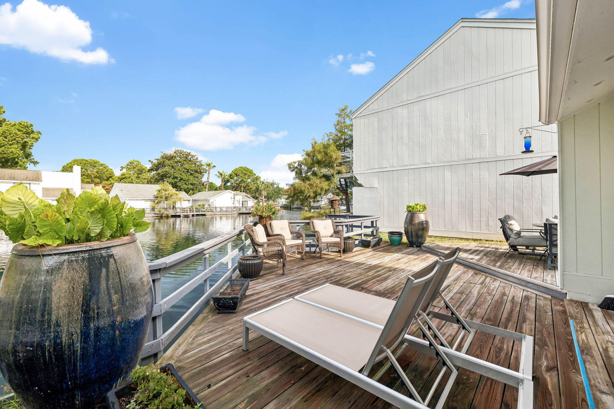 LINKSIDE VILLAGE UNIT 1 - Residential