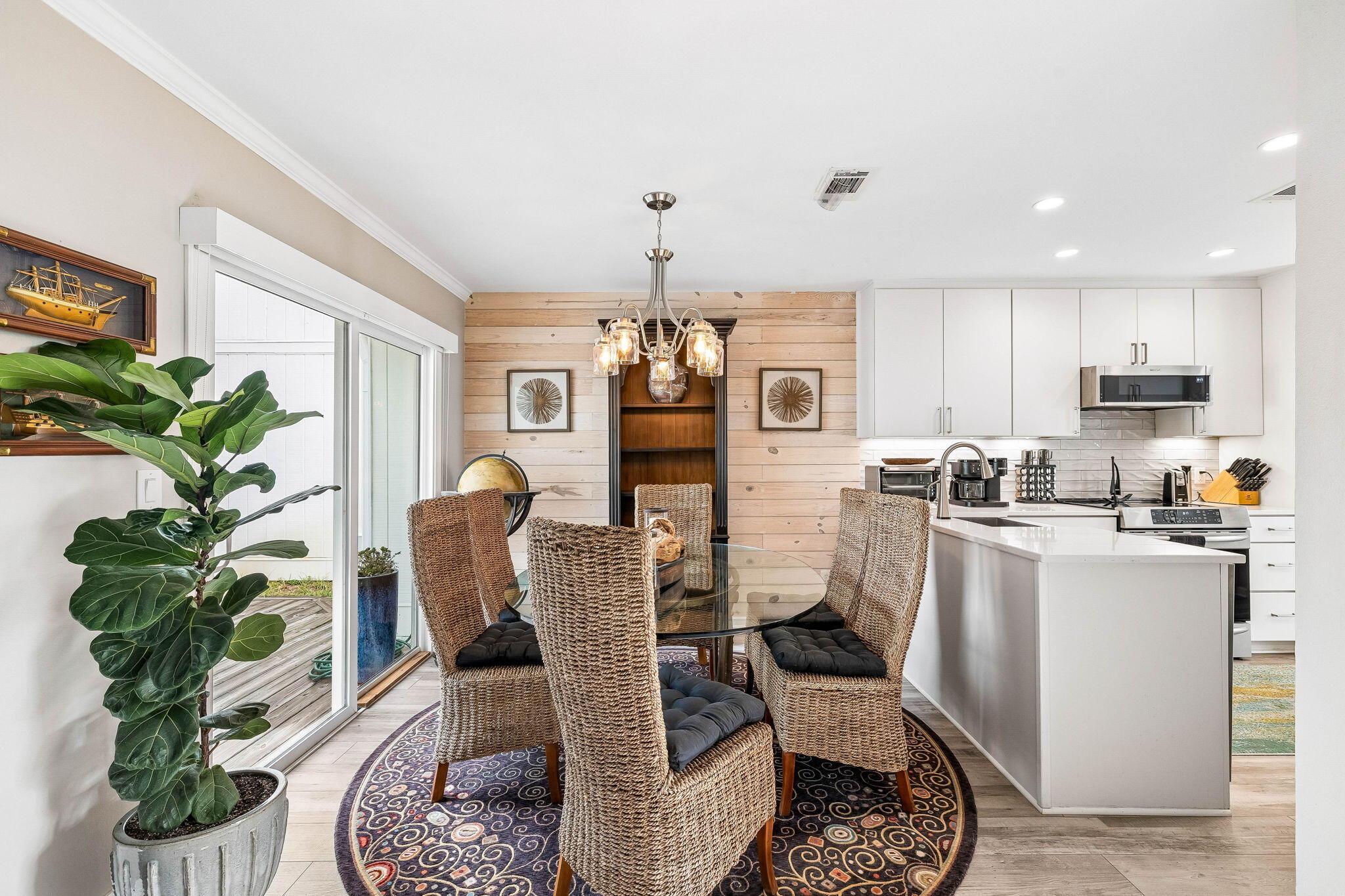 LINKSIDE VILLAGE UNIT 1 - Residential