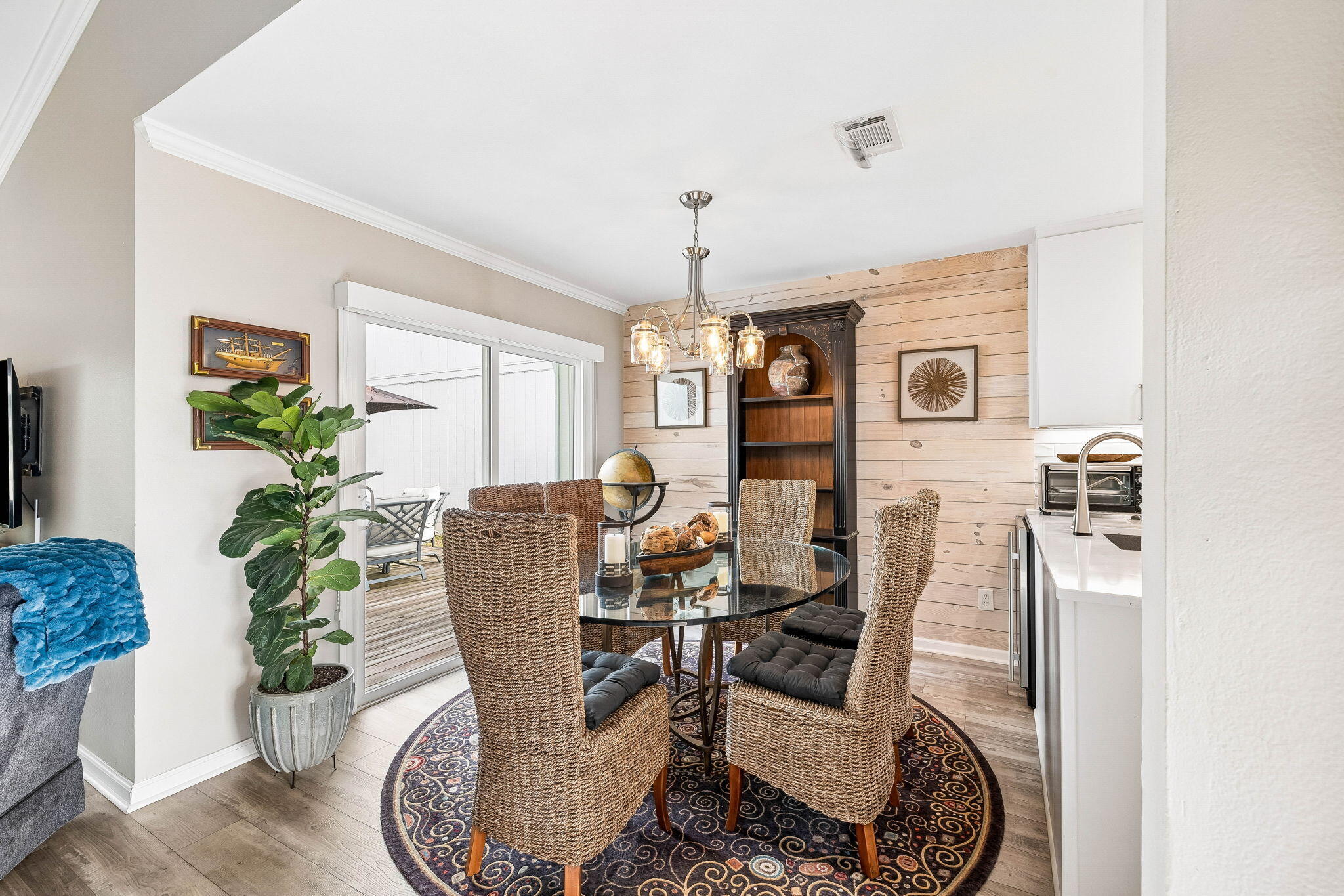 LINKSIDE VILLAGE UNIT 1 - Residential