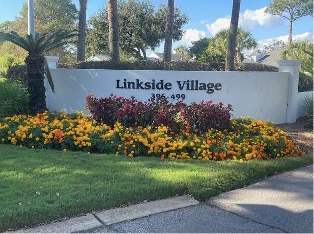 LINKSIDE VILLAGE UNIT 1 - Residential