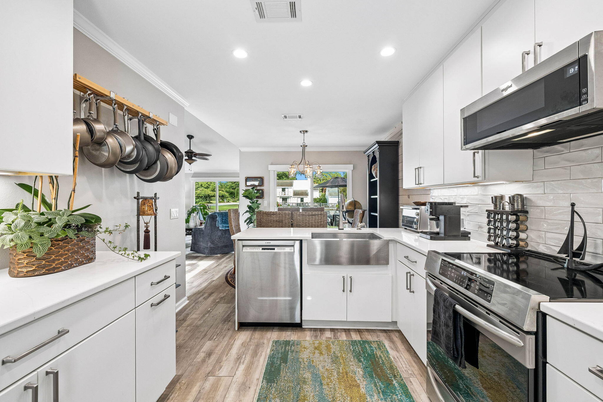 LINKSIDE VILLAGE UNIT 1 - Residential
