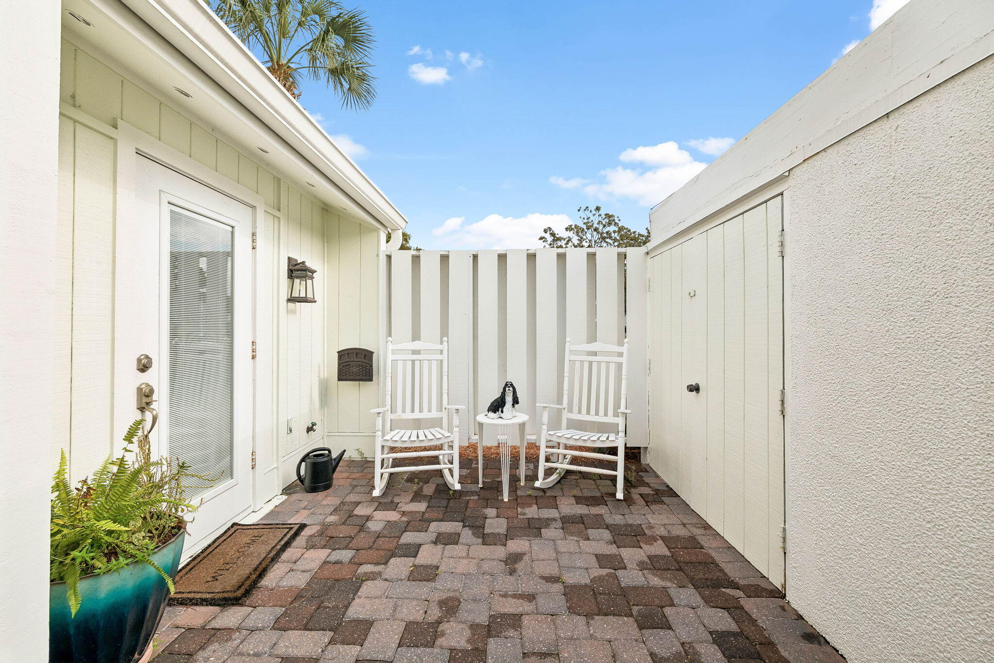 LINKSIDE VILLAGE UNIT 1 - Residential