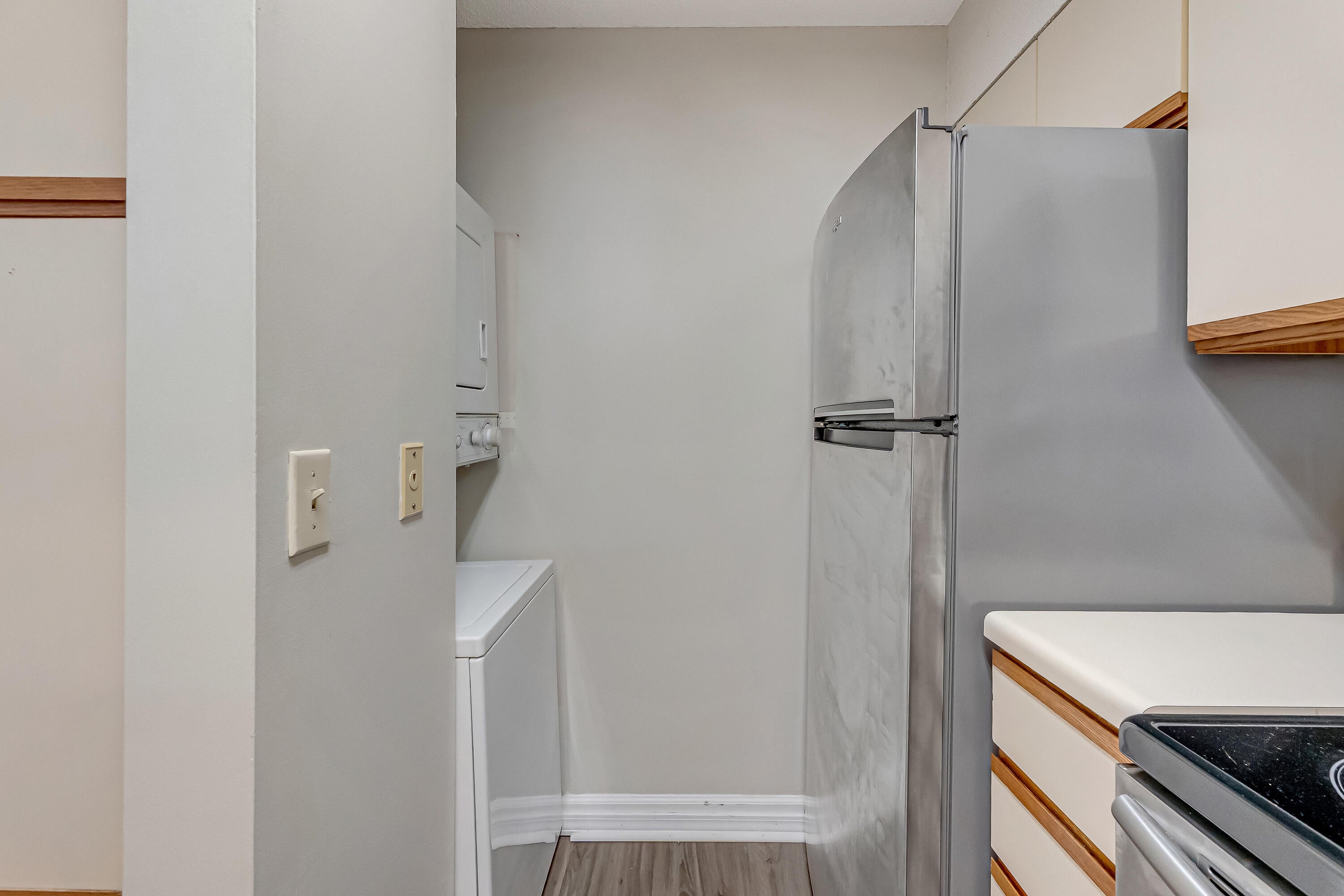 LAKESIDE CONDO AT BLUEWATER BAY - Residential Lease