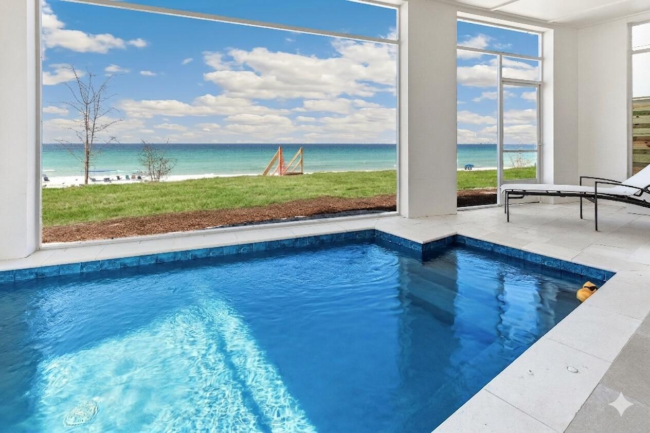 GULF TRACE - Residential