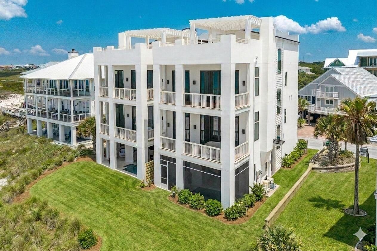 GULF TRACE - Residential