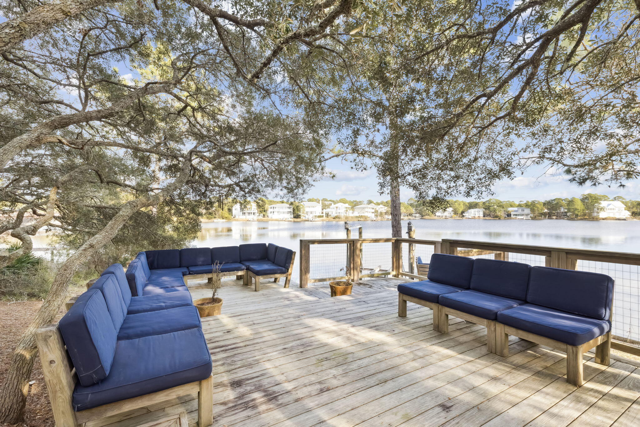 Eastern Lake - Residential